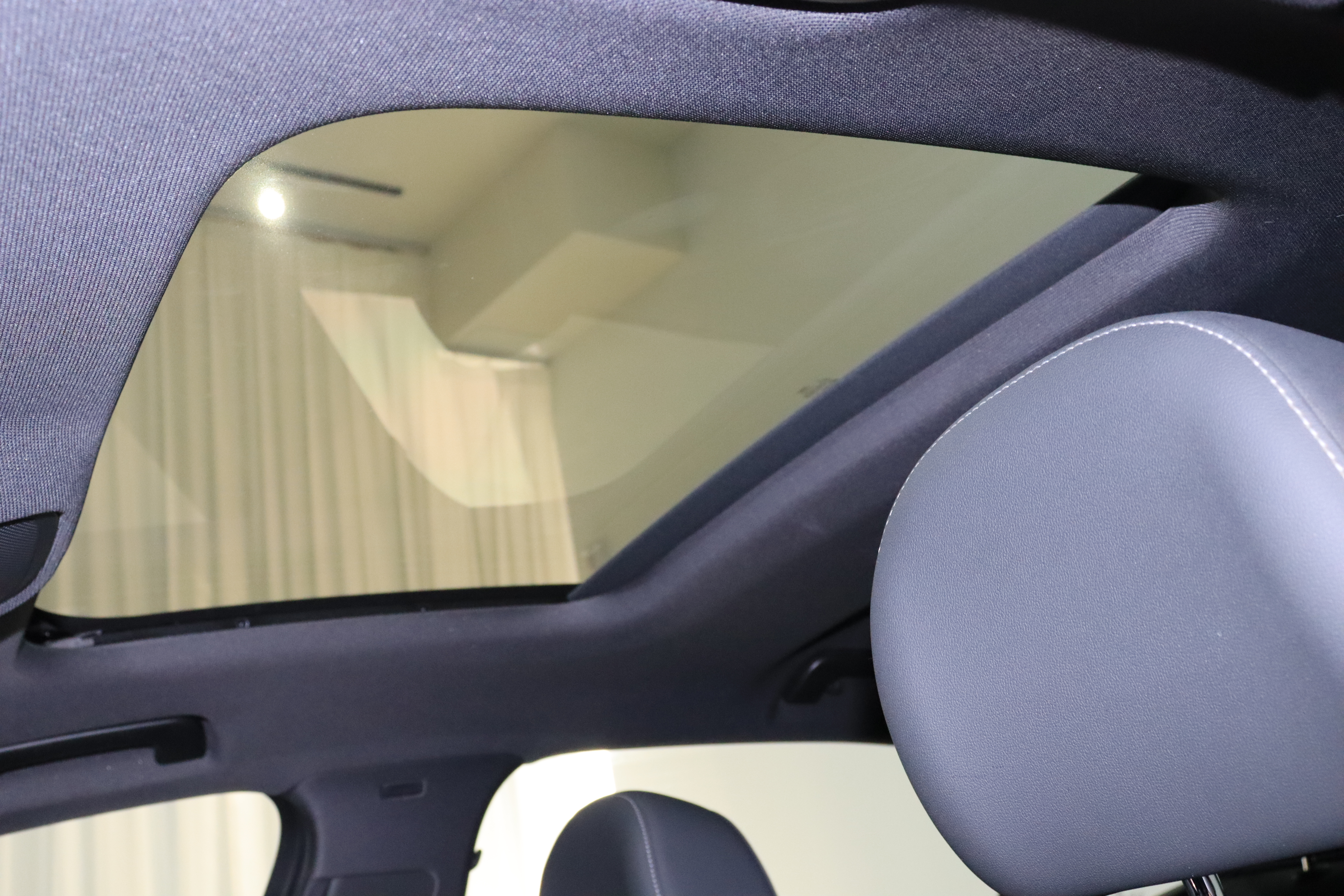 Audi A6L 2023 car image #13