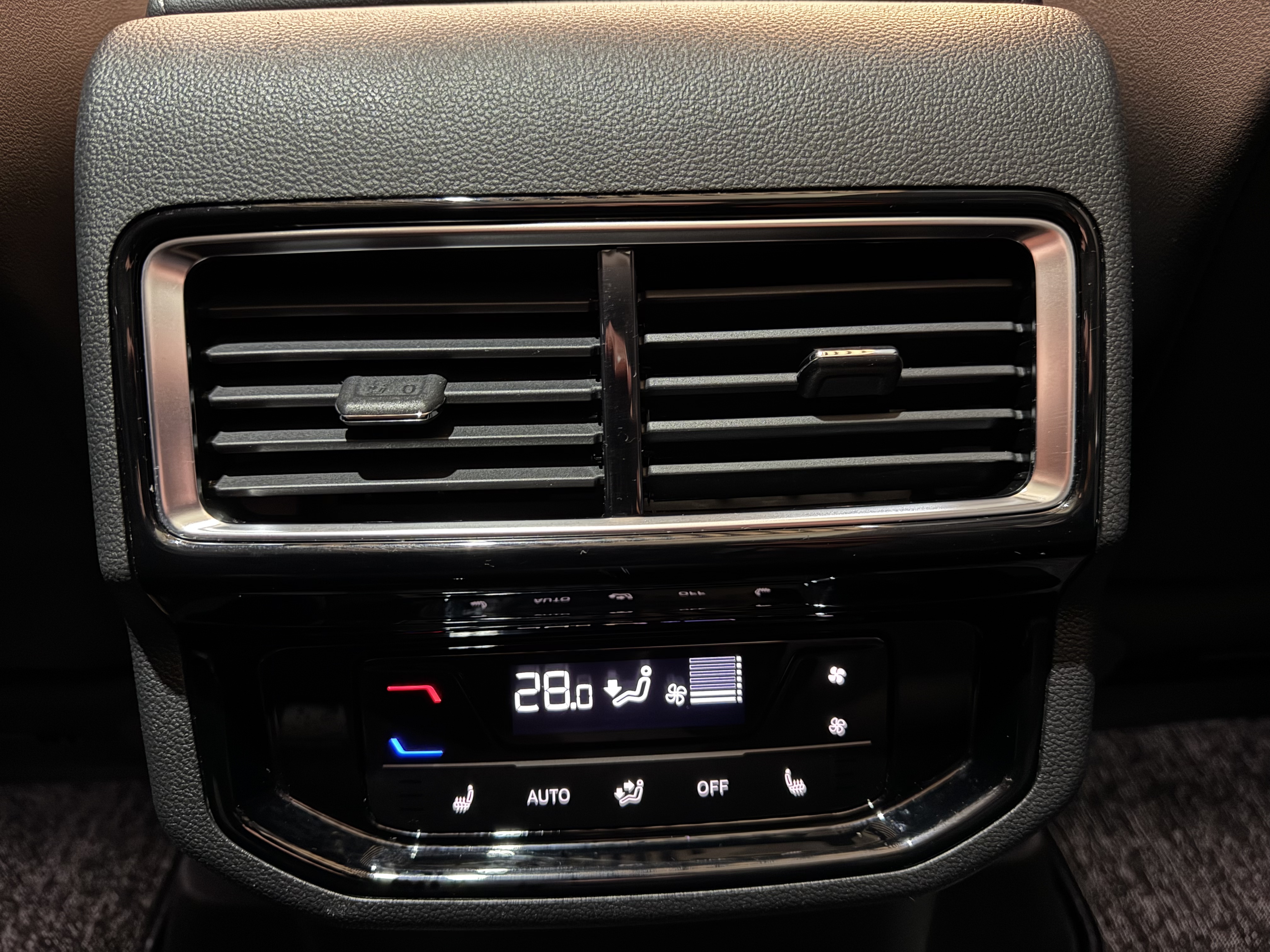 Volkswagen Teramont 2023 car image #13