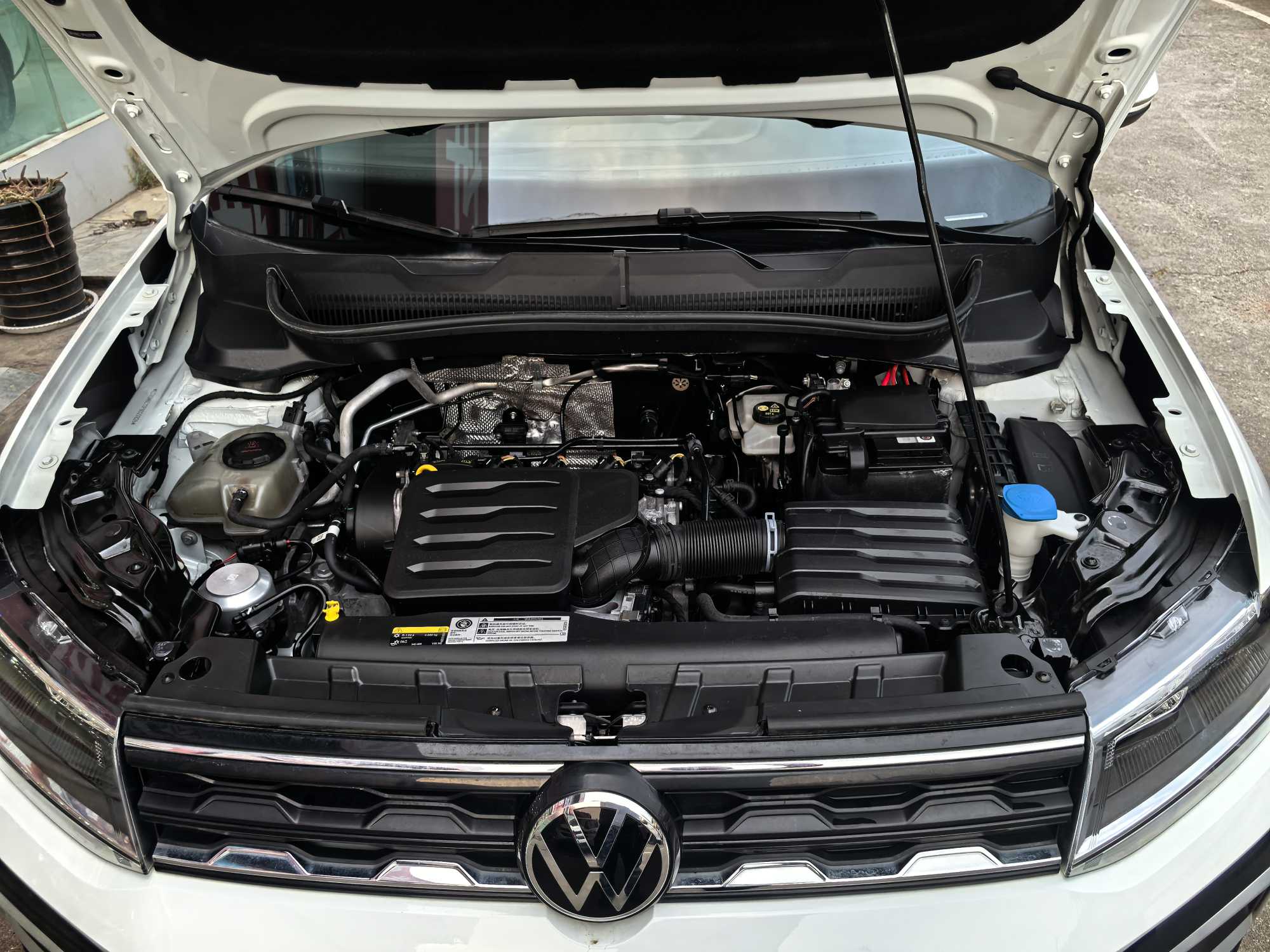 Volkswagen T-Cross 2023 #13 Volkswagen T-Cross 2023 car image #13
