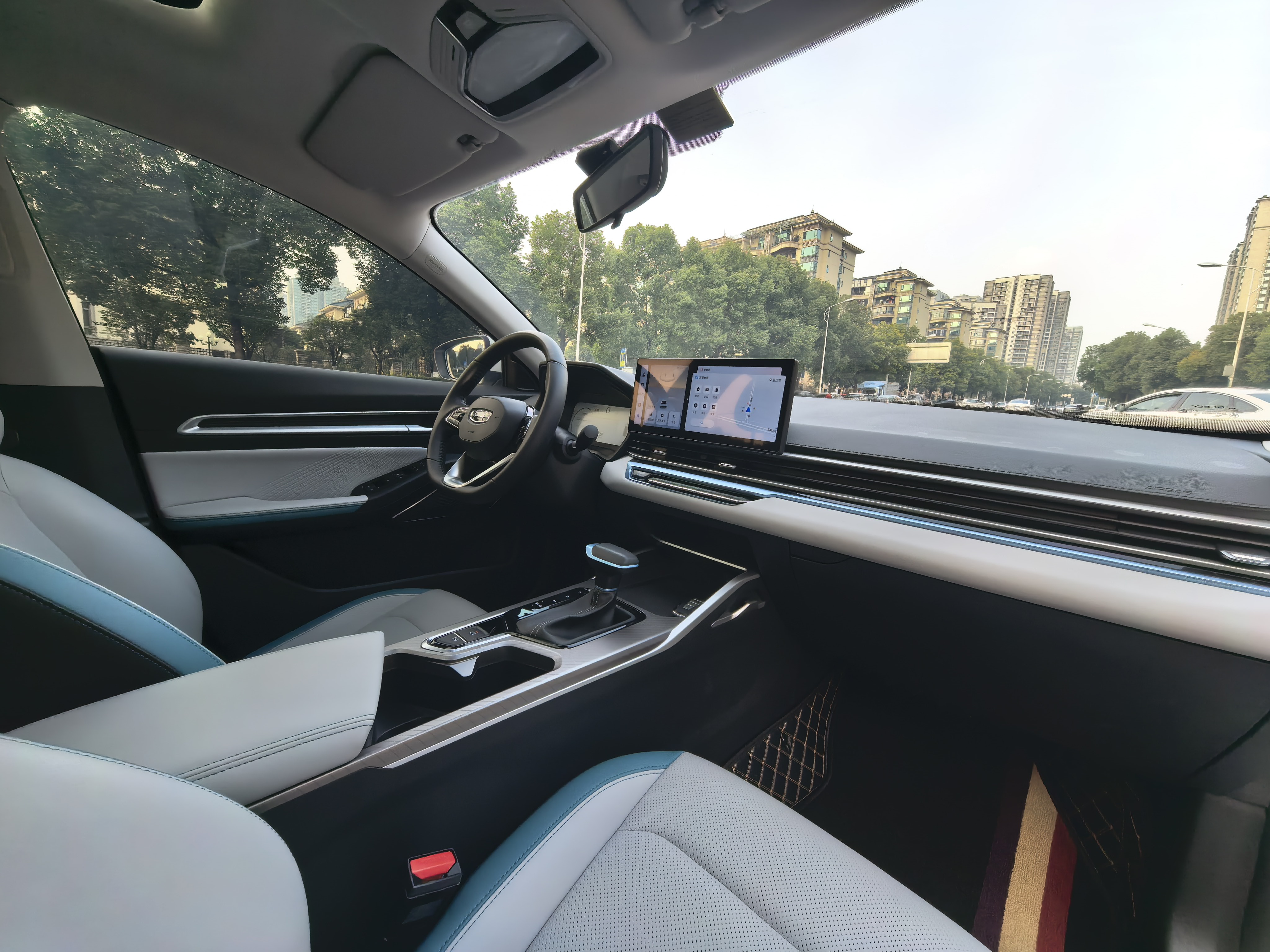 GEELY Emgrand 2023 car image #13