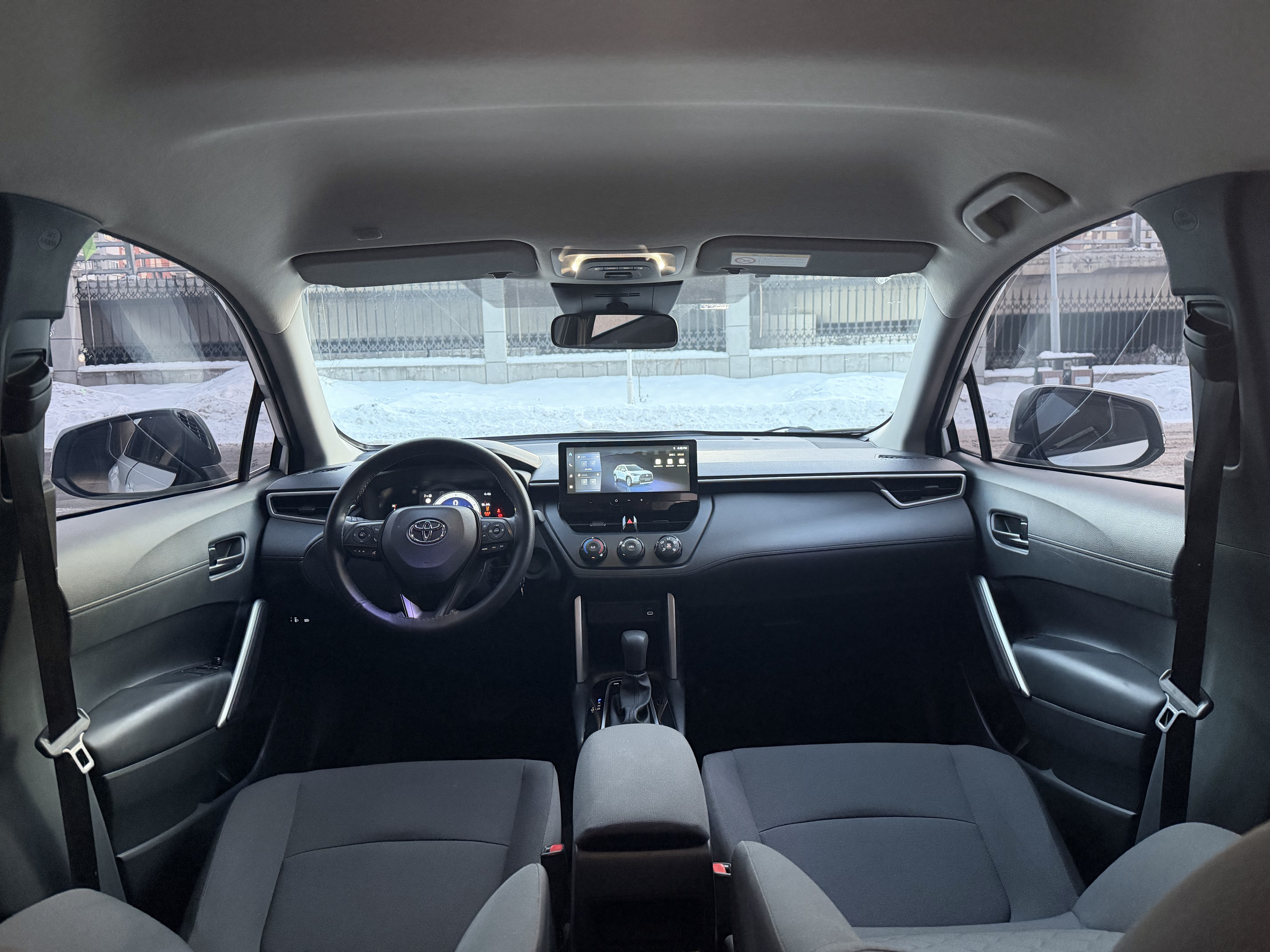 Toyota Corolla Cross 2024 immagine di auto #13