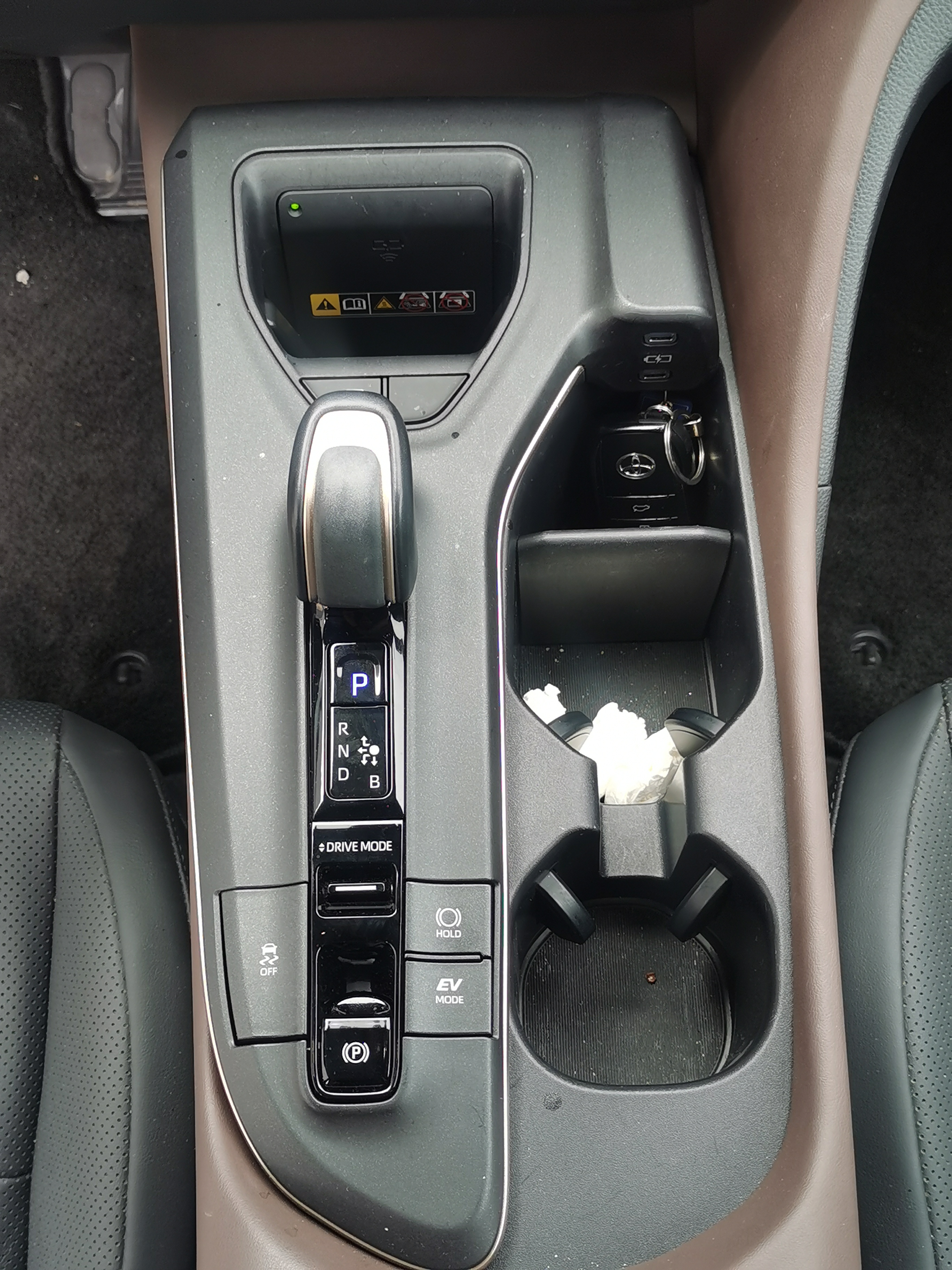 Toyota Crown 2023 car image #13