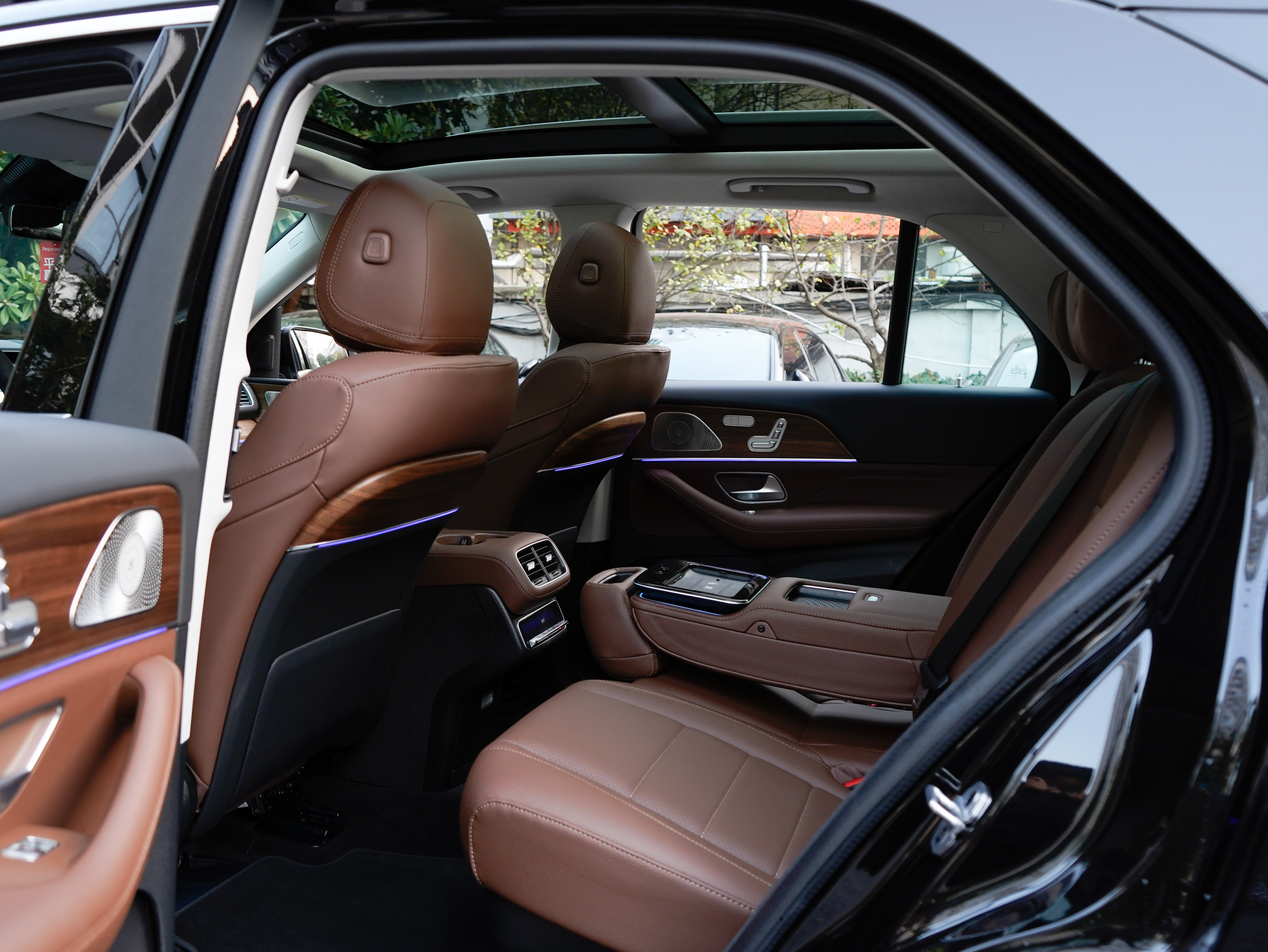 Mercedes-Benz GLE Class New Energy 2024 car image #13