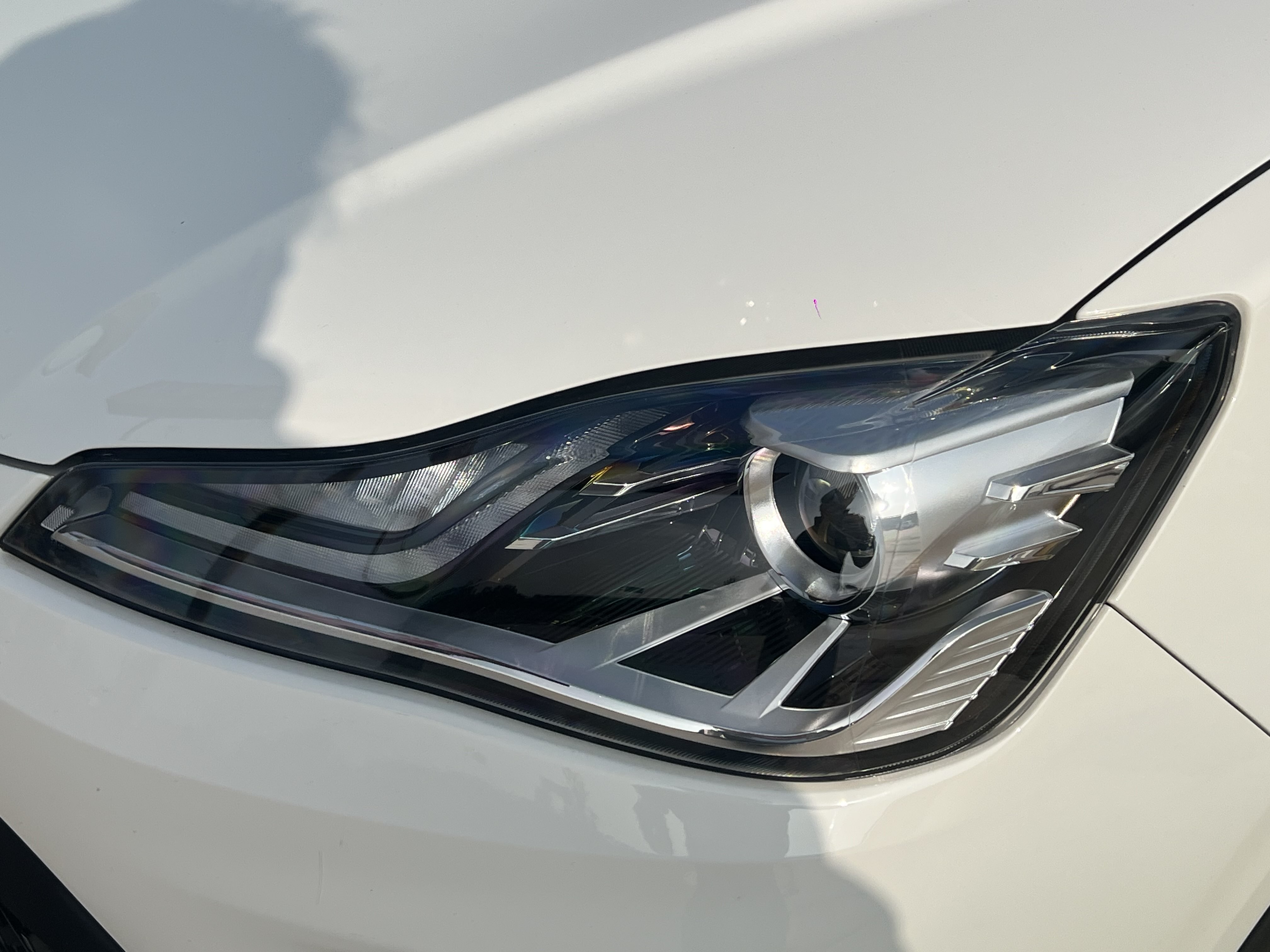 哪吒汽车 哪吒AYA 2024 汽车图片 #13