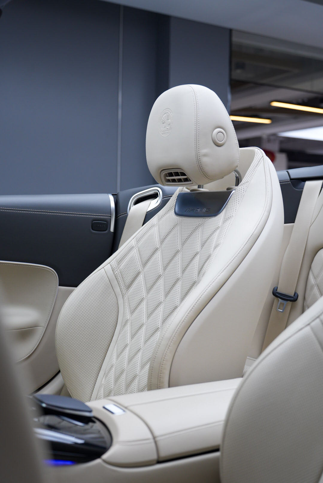 Mercedes-Benz SL Class 2025 immagine di auto #13