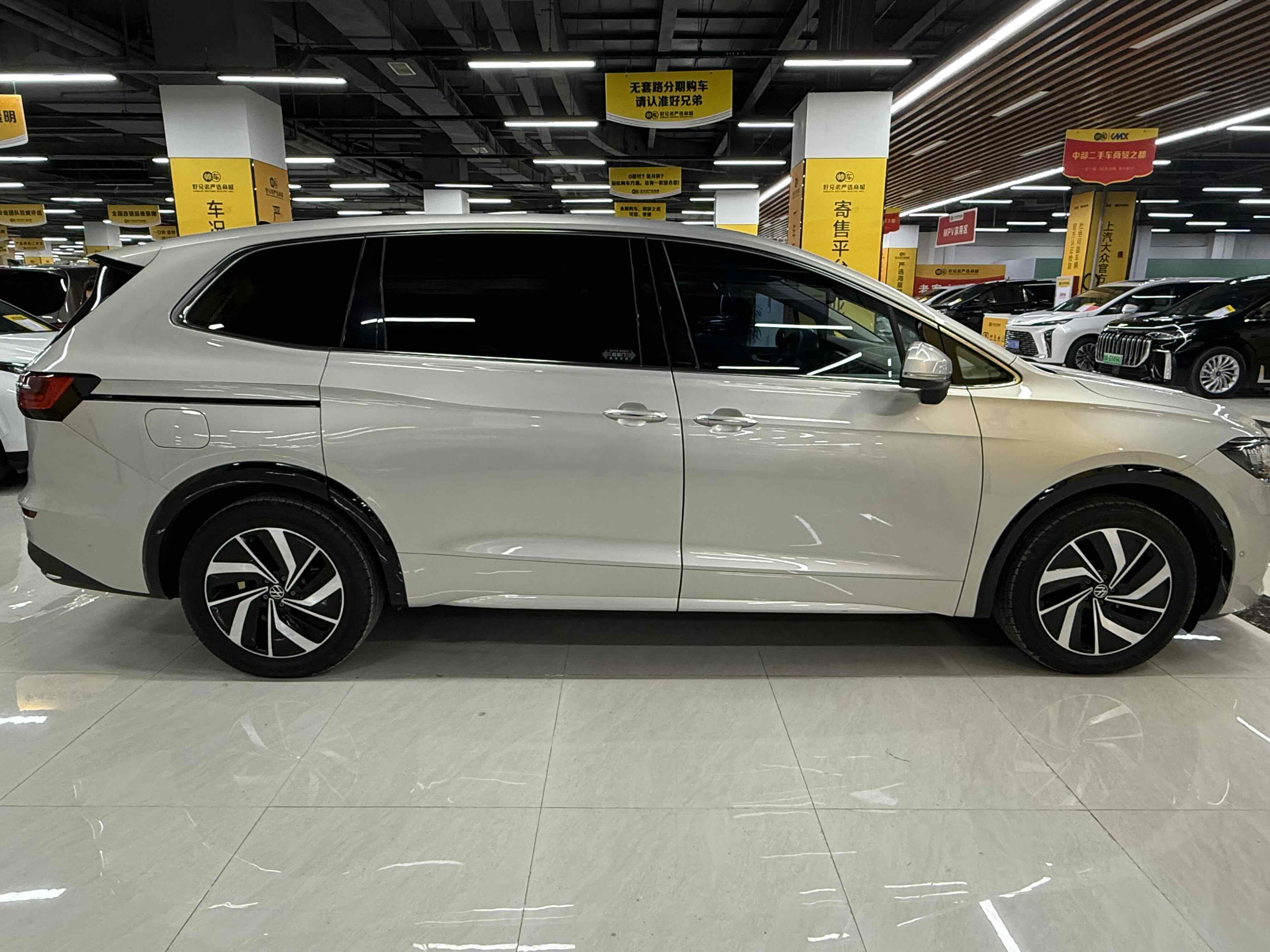 Volkswagen Viloran 2023 #13 Volkswagen Viloran 2023 immagine di auto #13