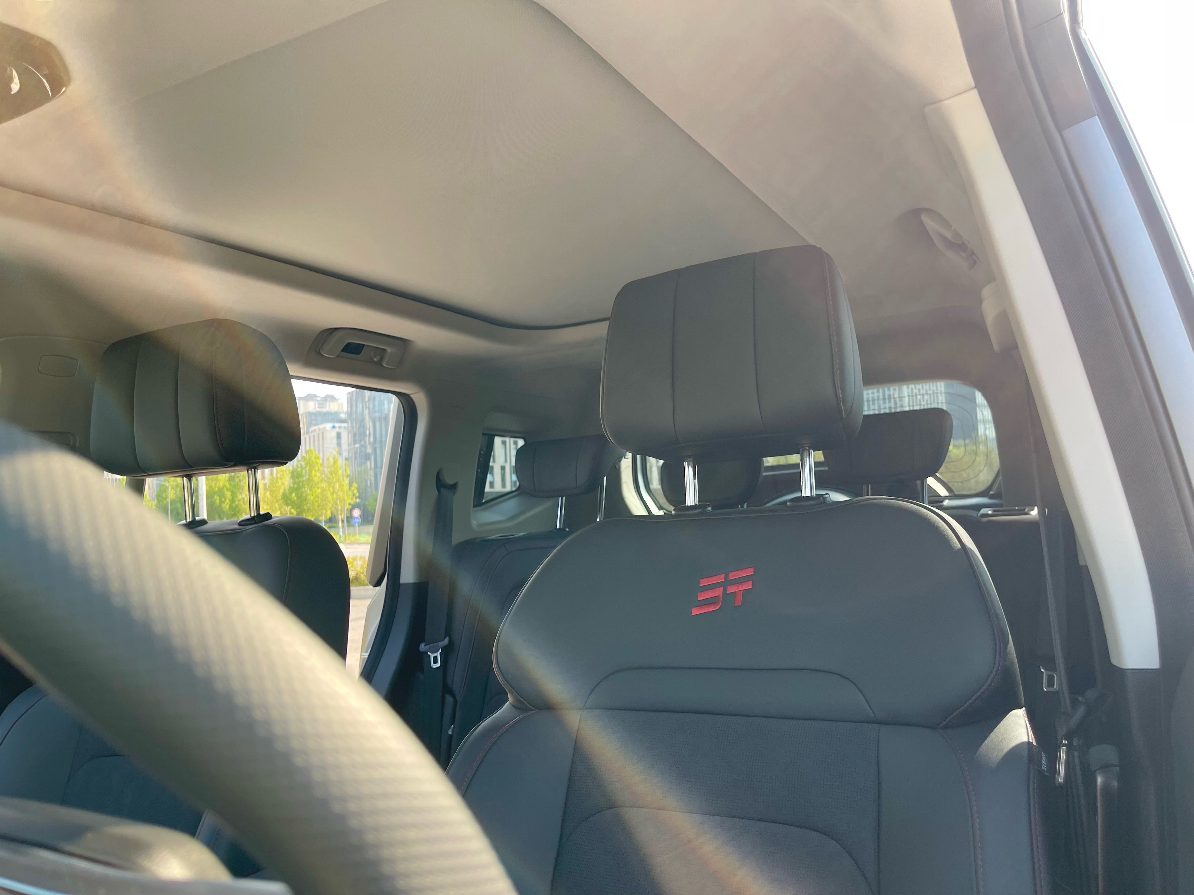 Jetour Traveller 2023 car image #13