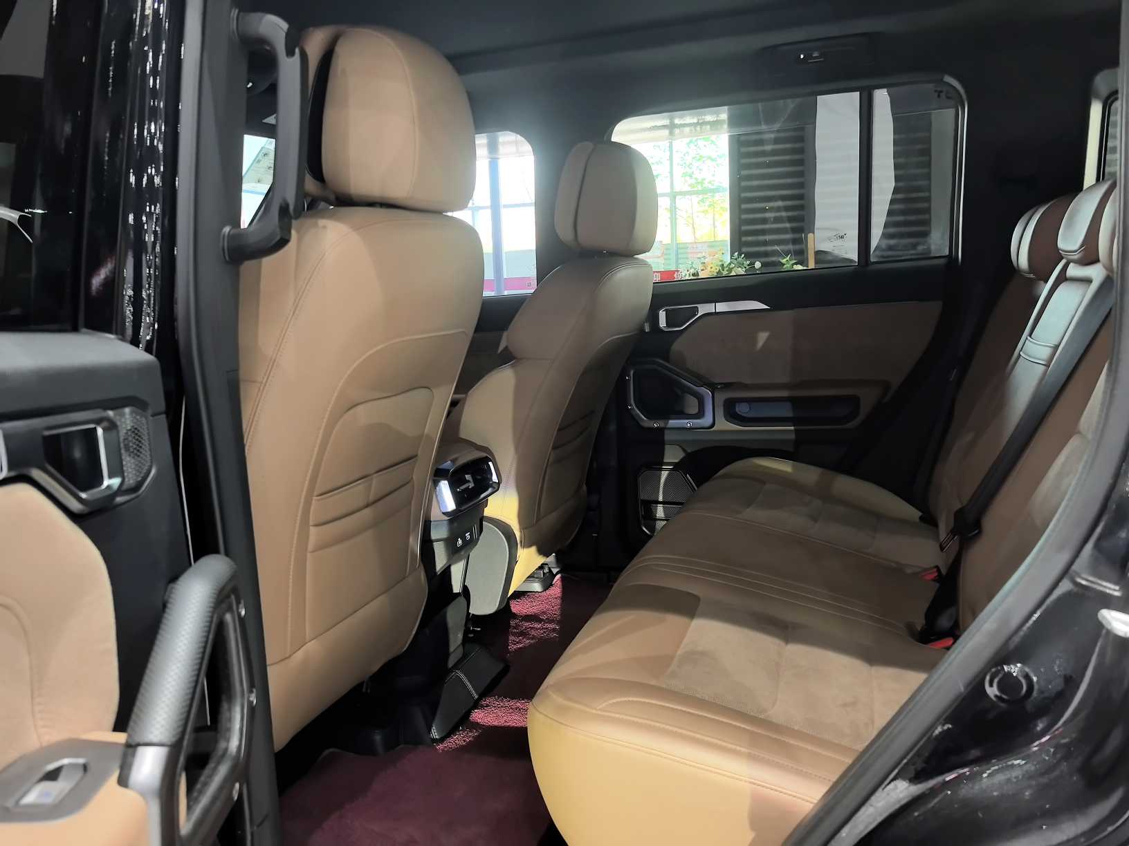 Jetour Shanhai Traveller 2024 car image #13