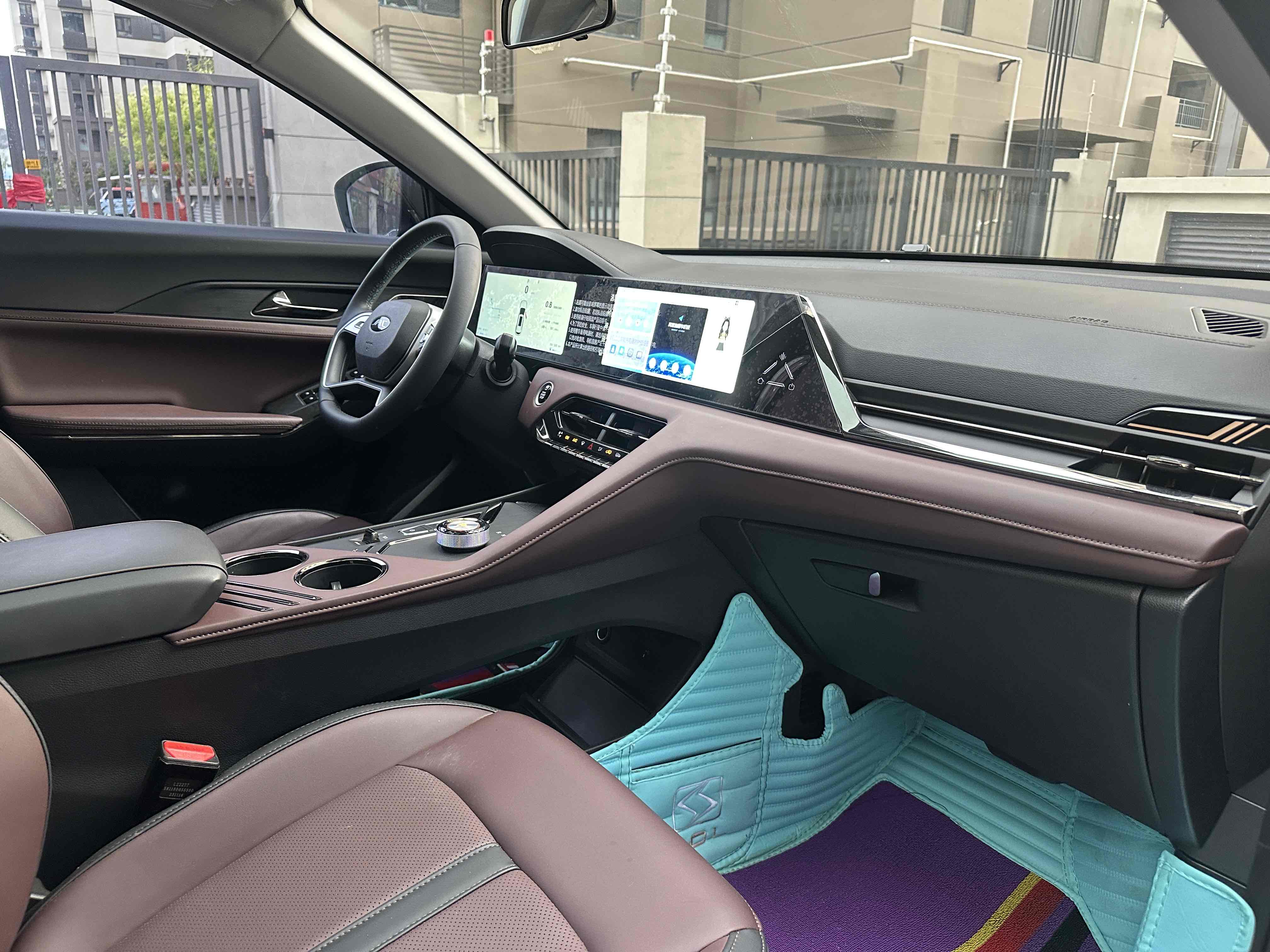 JAC X8 PLUS 2024 car image #13