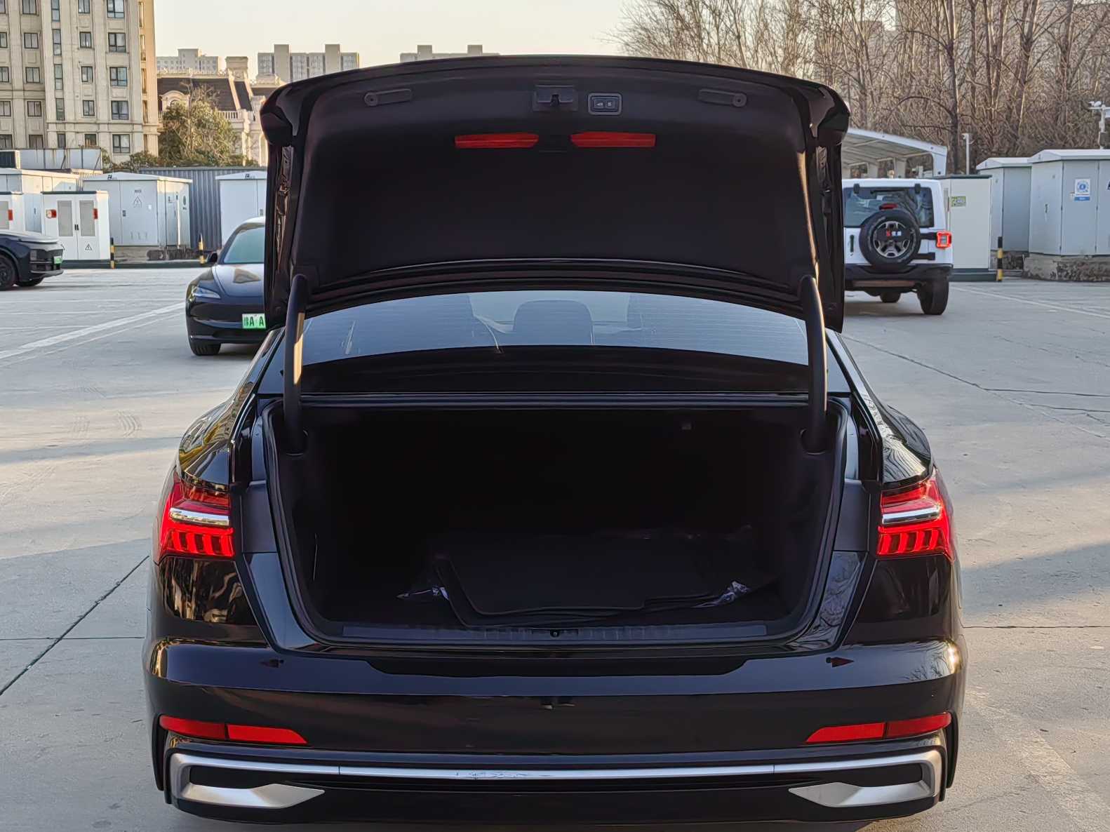 Audi A6L 2025 صورة سيارة #13