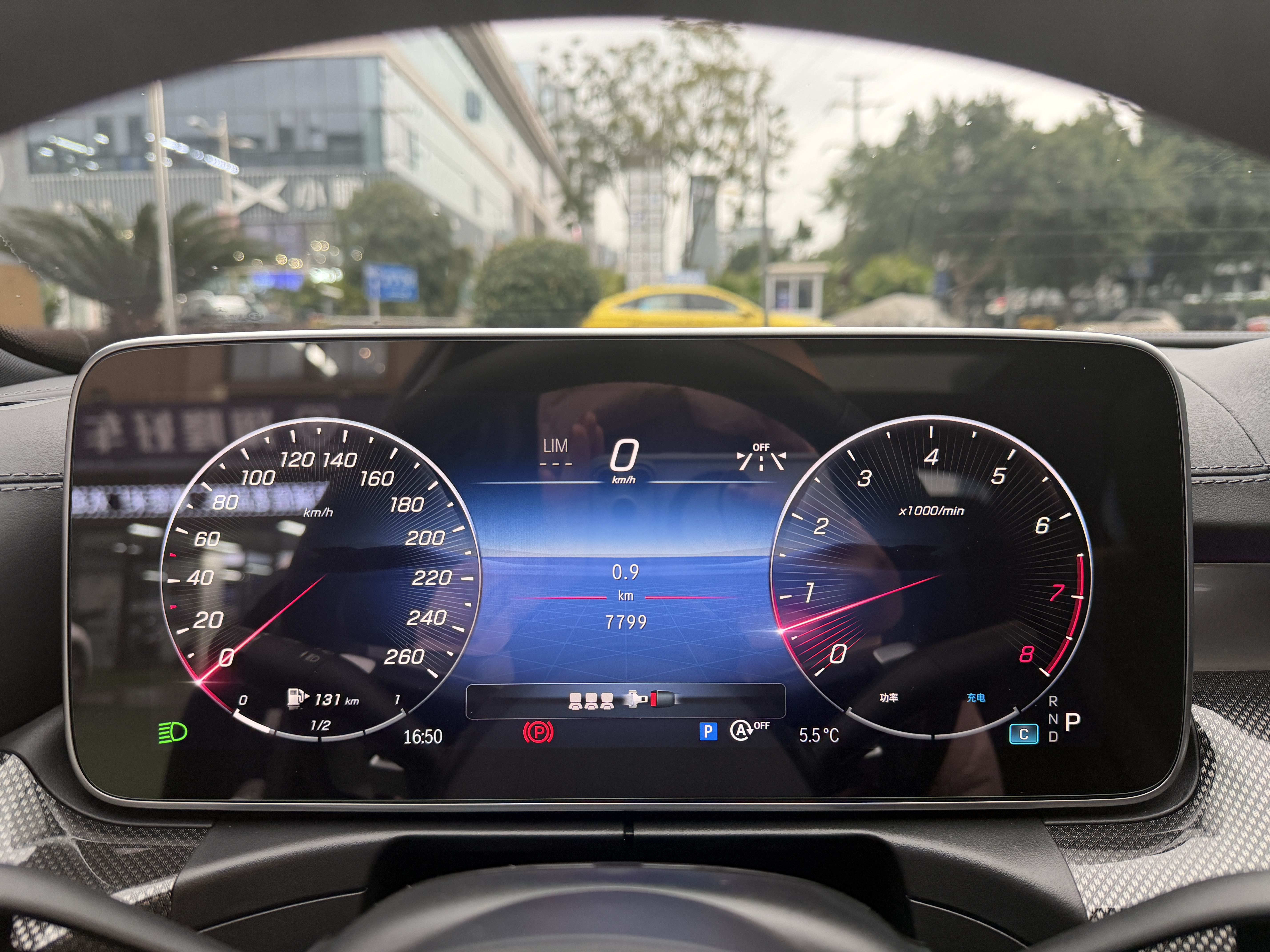 Mercedes-Benz C Class 2023 car image #13