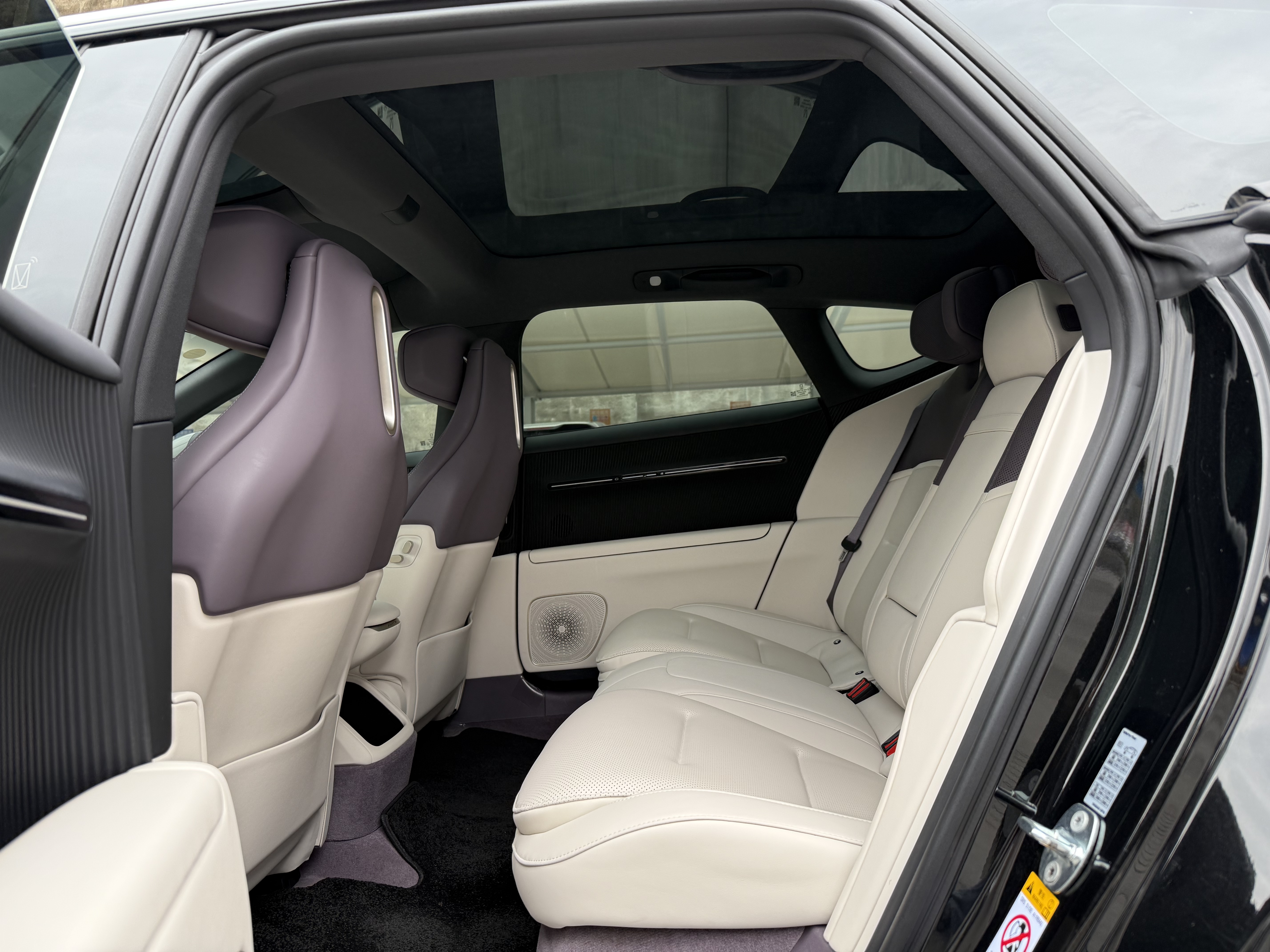 Avatr 12 2024 imagem de carro #13