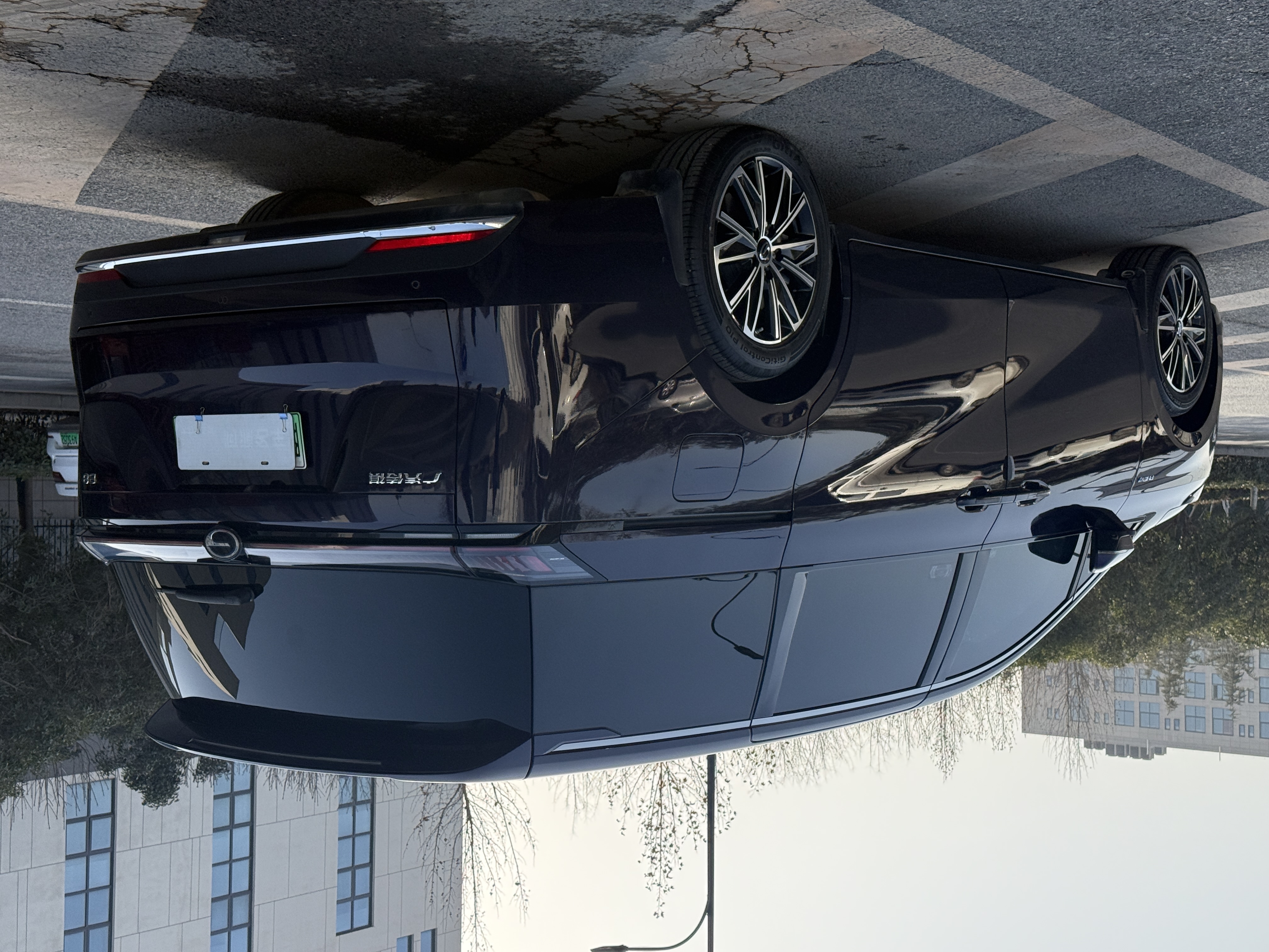 GAC Trumpchi E8 New Energy 2024 car image #13