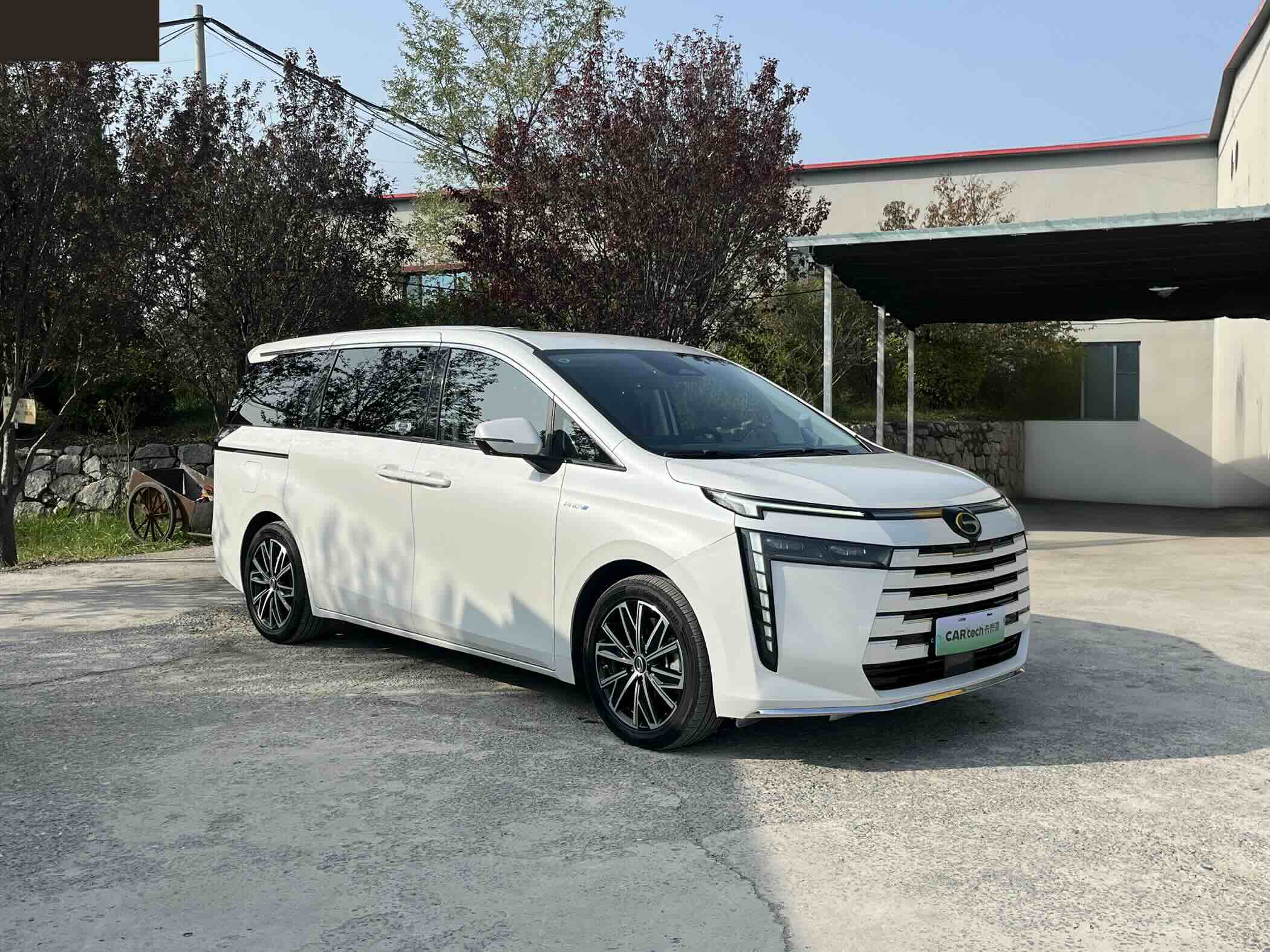 GAC Trumpchi E8 New Energy 2024 car image #13