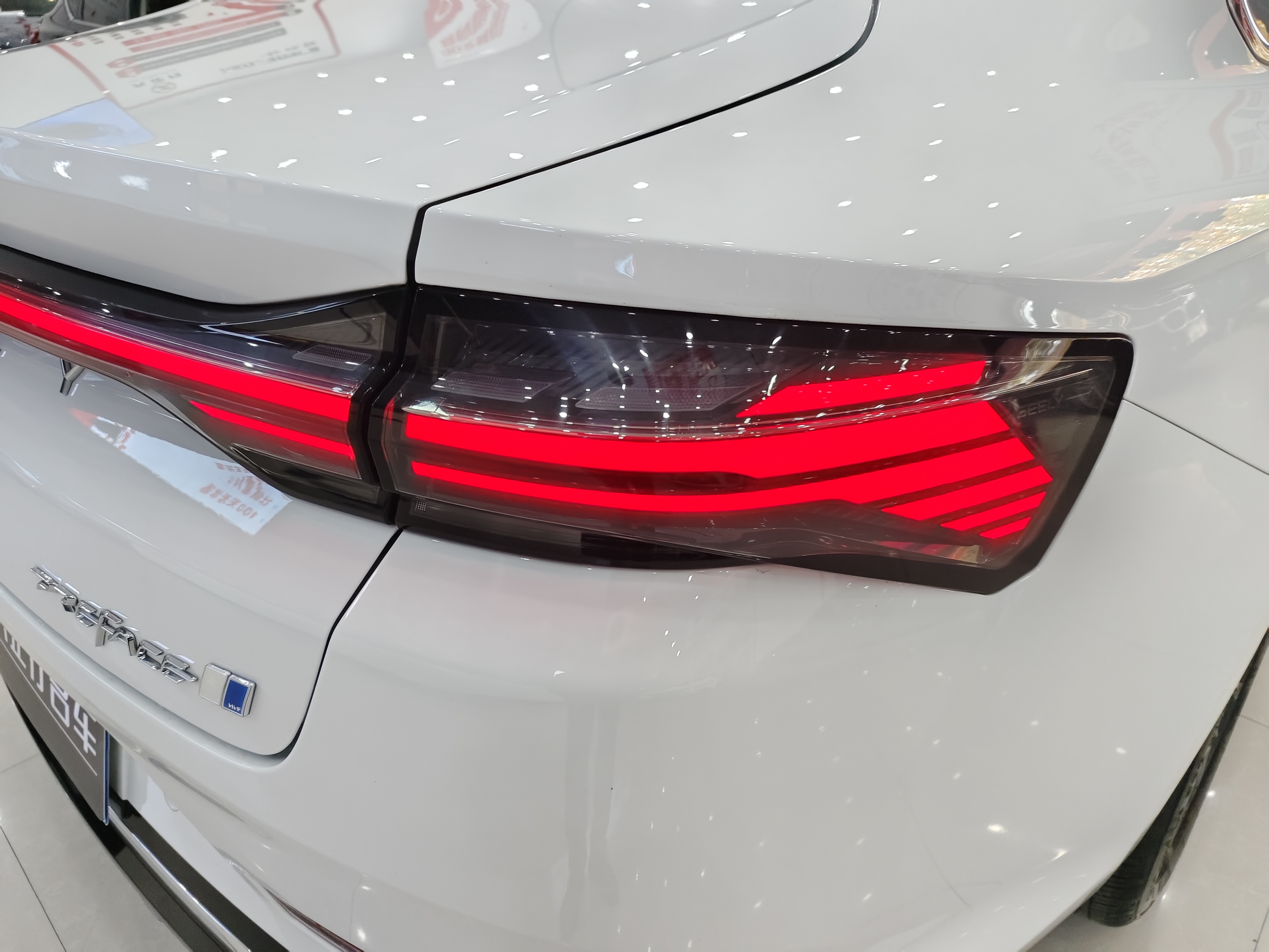 GEELY PrefaceL 2024 car image #13