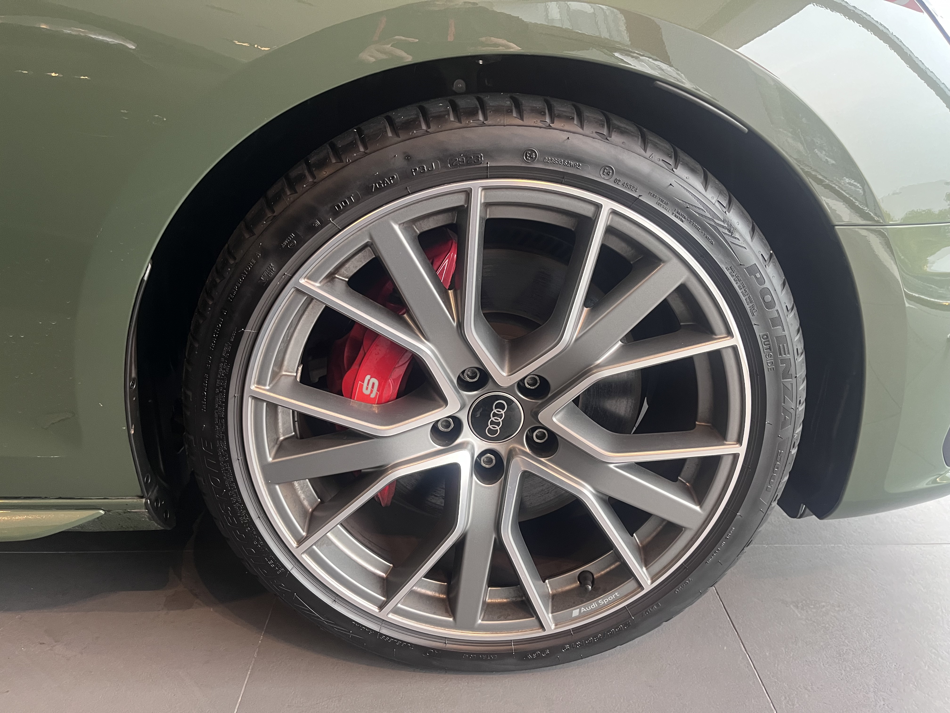 五菱汽车 奥迪S4 2023 汽车图片 #13