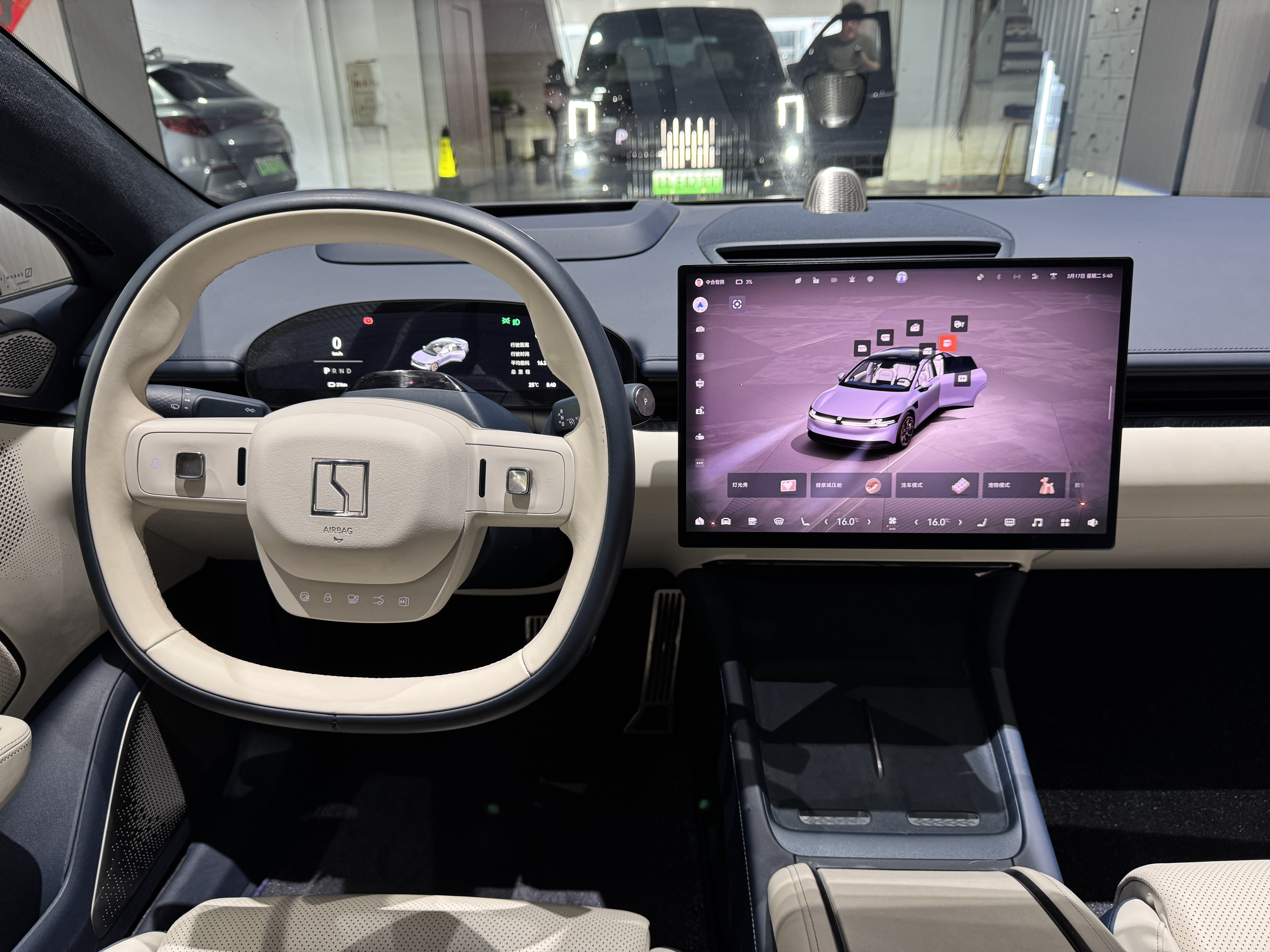 极氪 极氪007 2024 汽车图片 #13