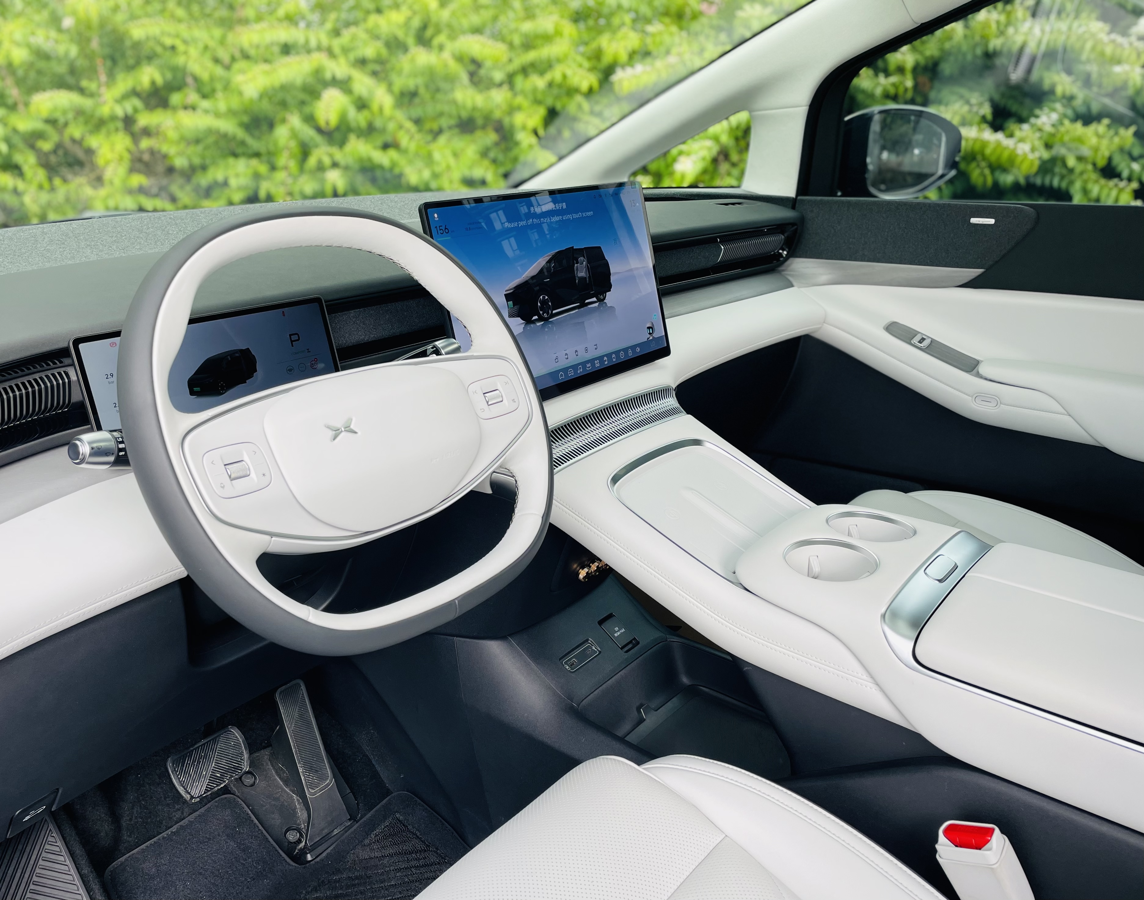 小鹏 小鹏X9 2025 汽车图片 #13