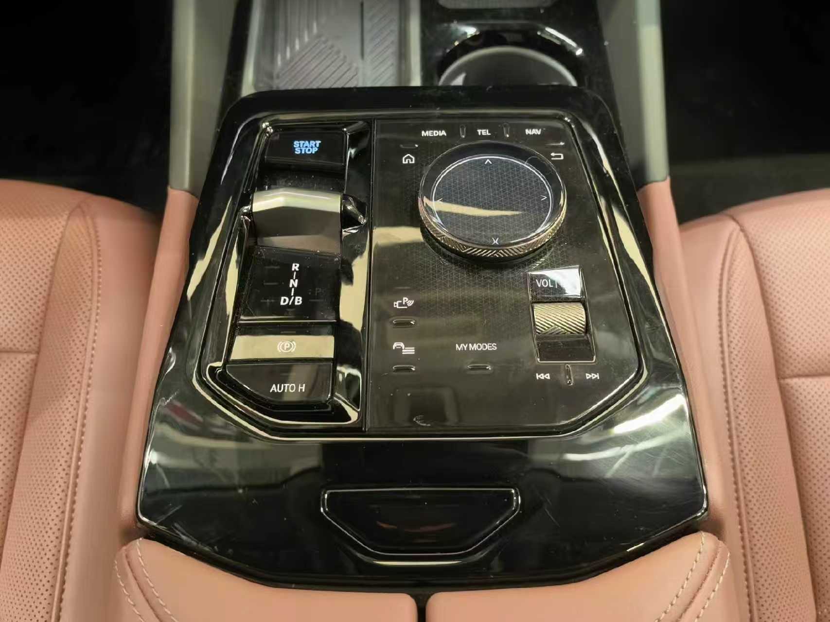 BMW i5 2025 #13 BMW i5 2025 car image #13