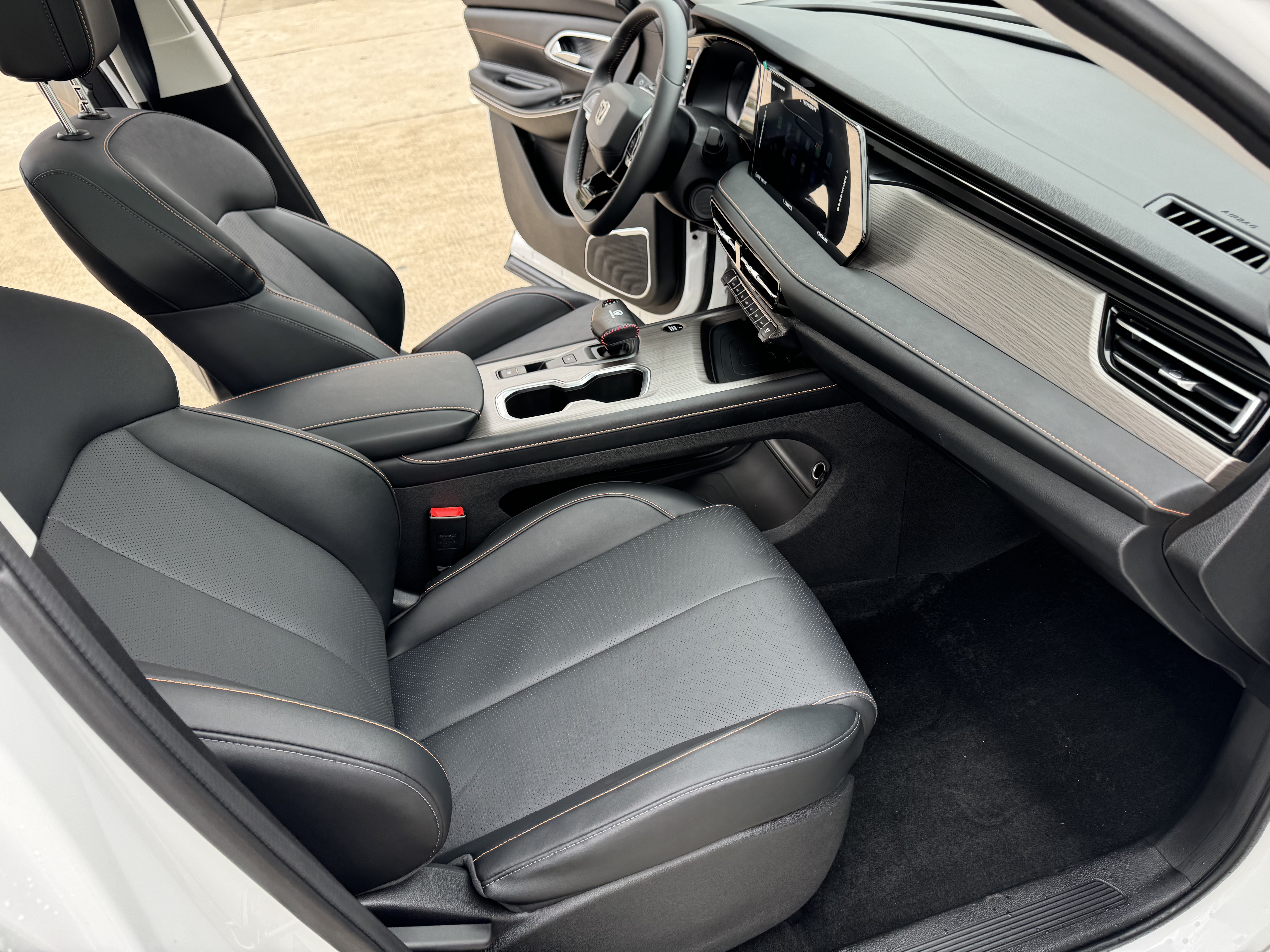 Changan X7 PLUS 2024 car image #13