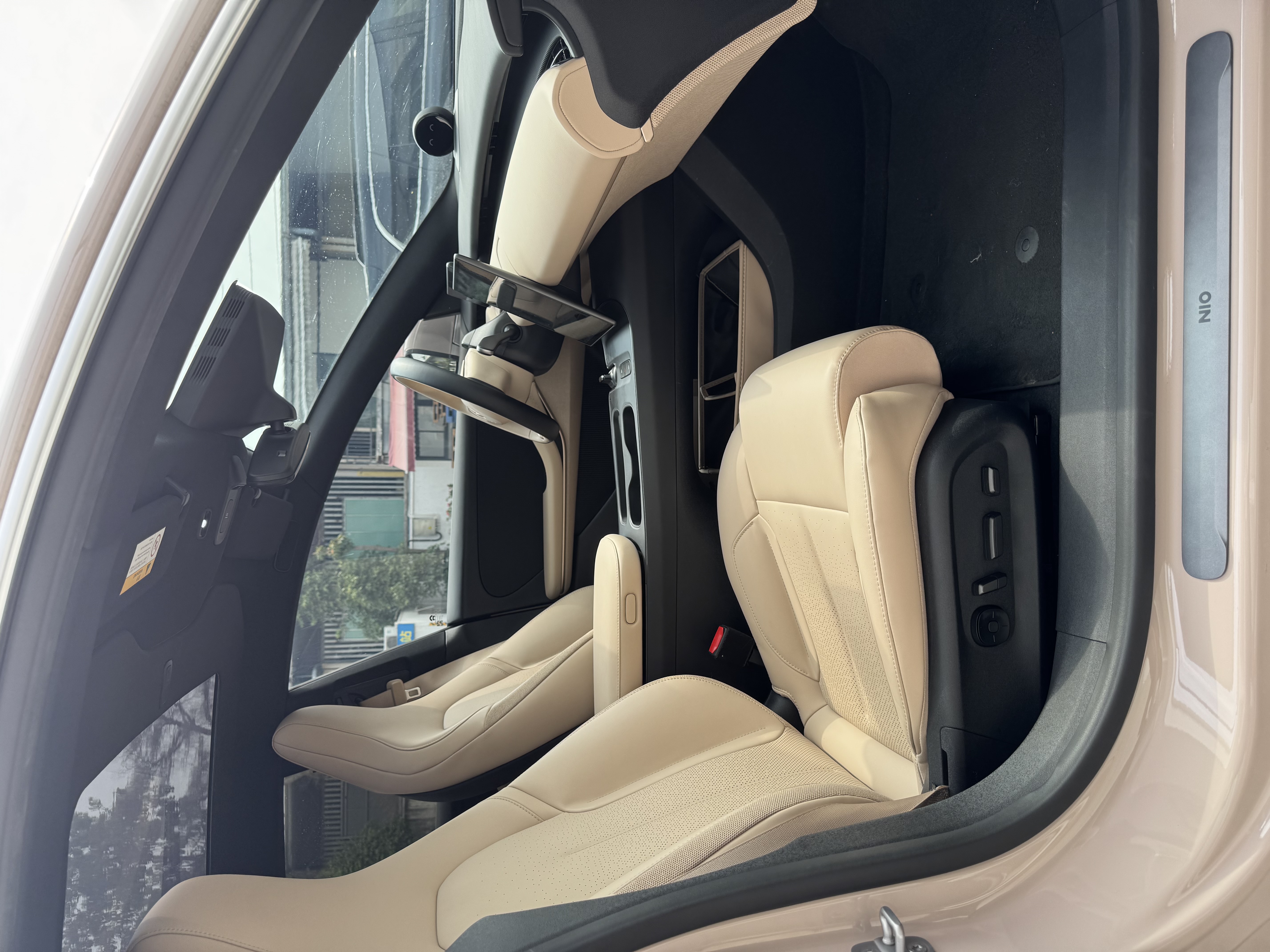 NIO ET5T 2024 изображение автомобиля #13