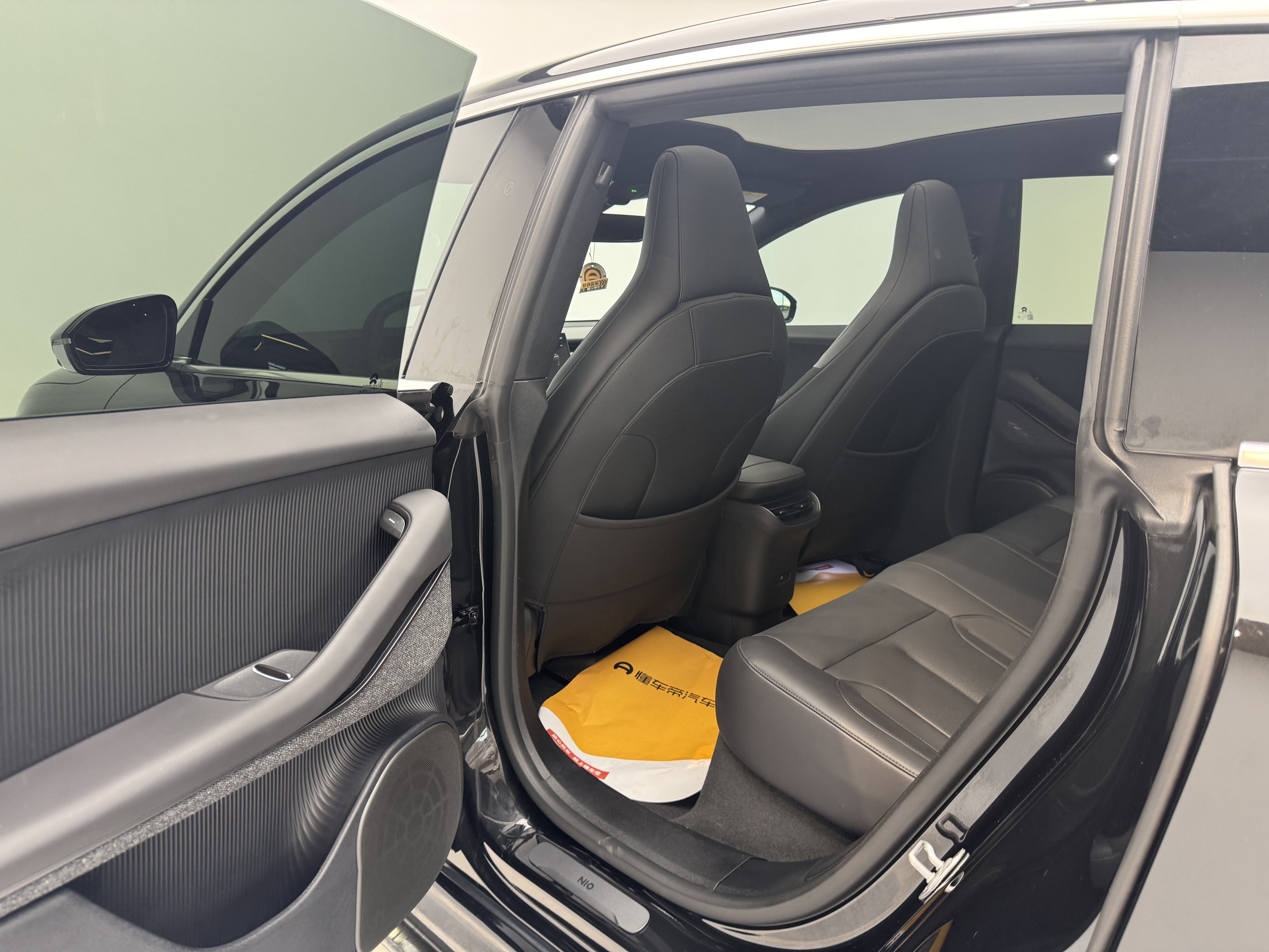 NIO ET5T 2024 изображение автомобиля #13