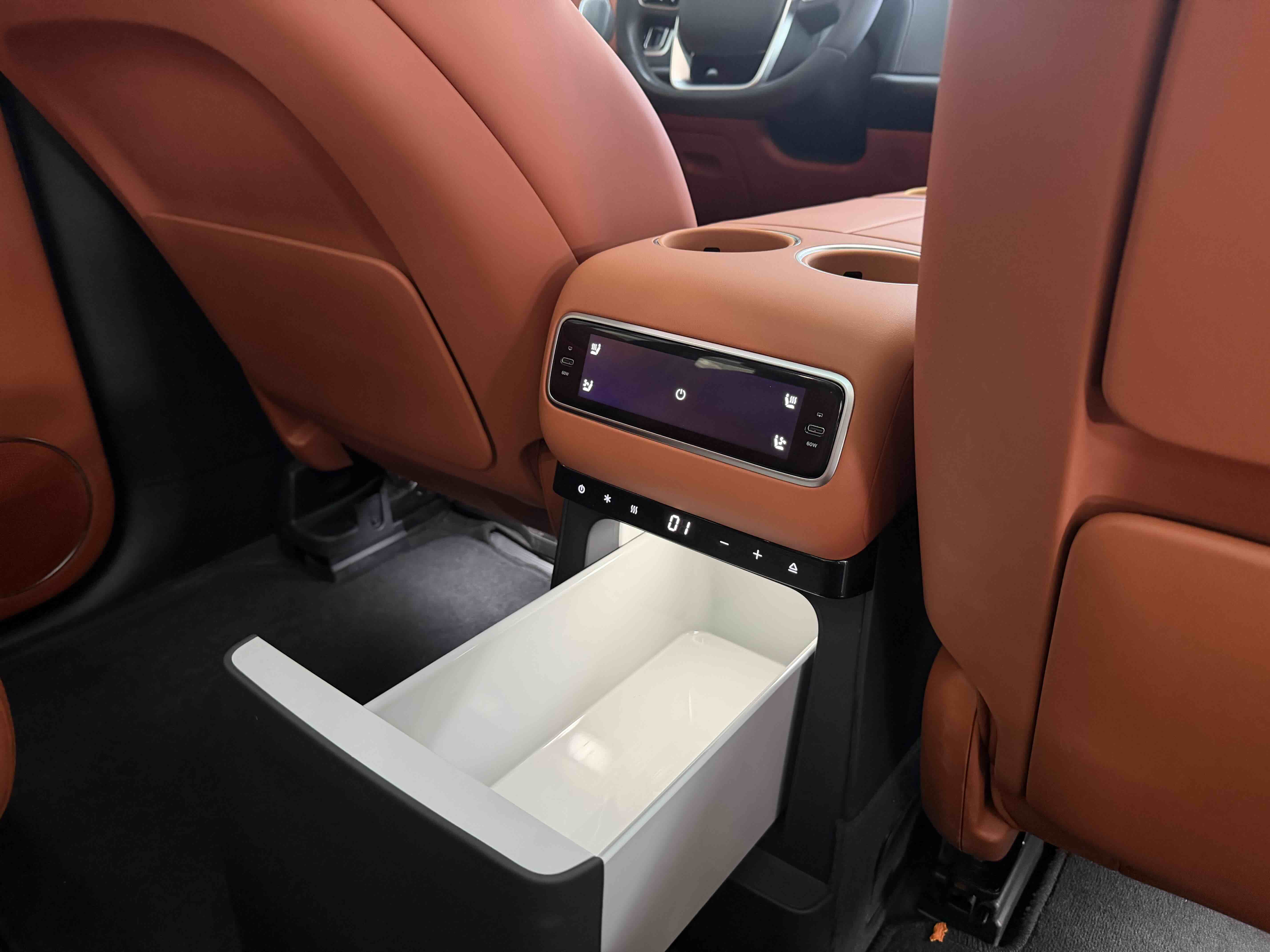 Li L9 2024 imagen de coche #13