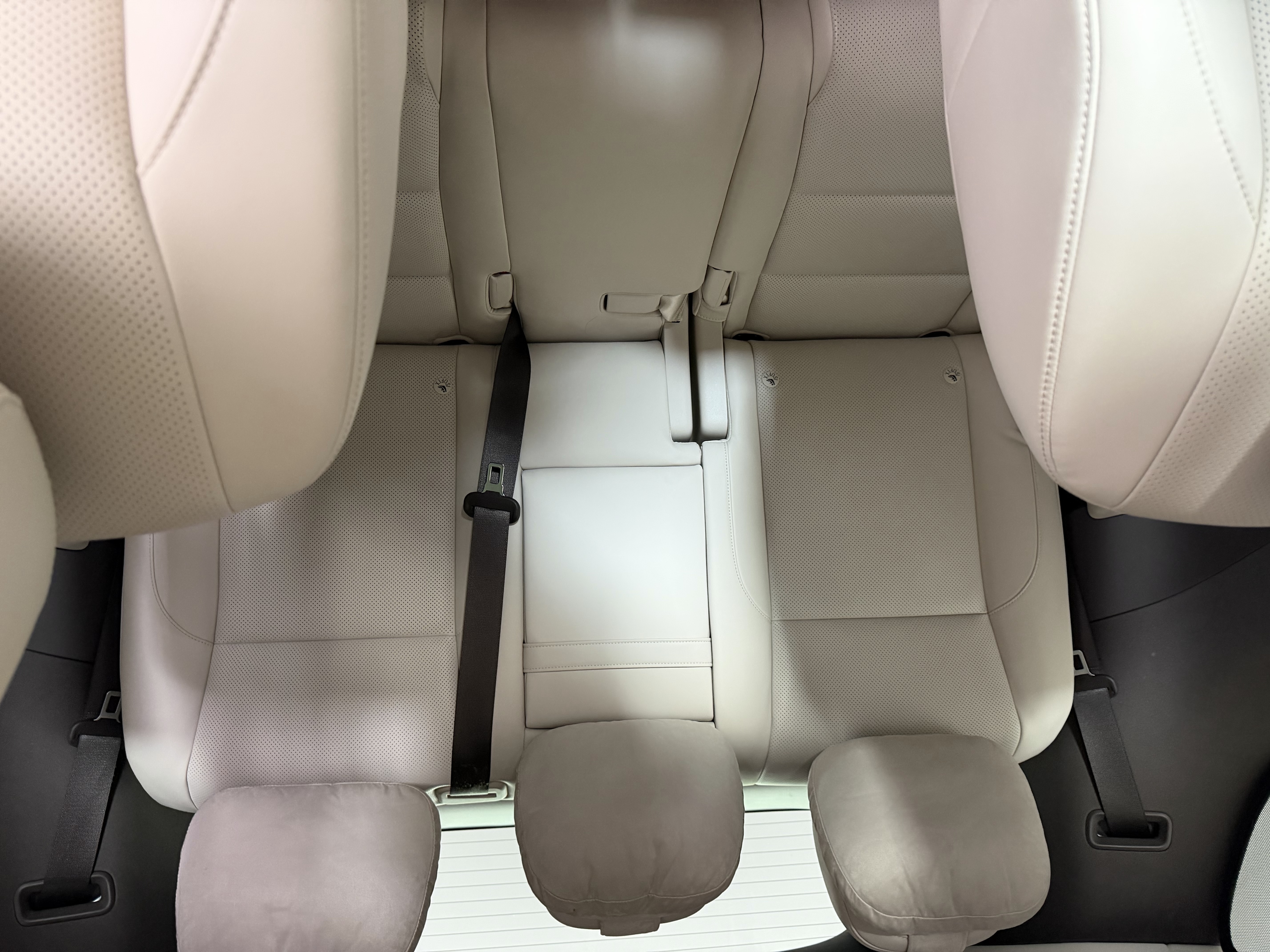 理想汽车 理想MEGA 2025 汽车图片 #13