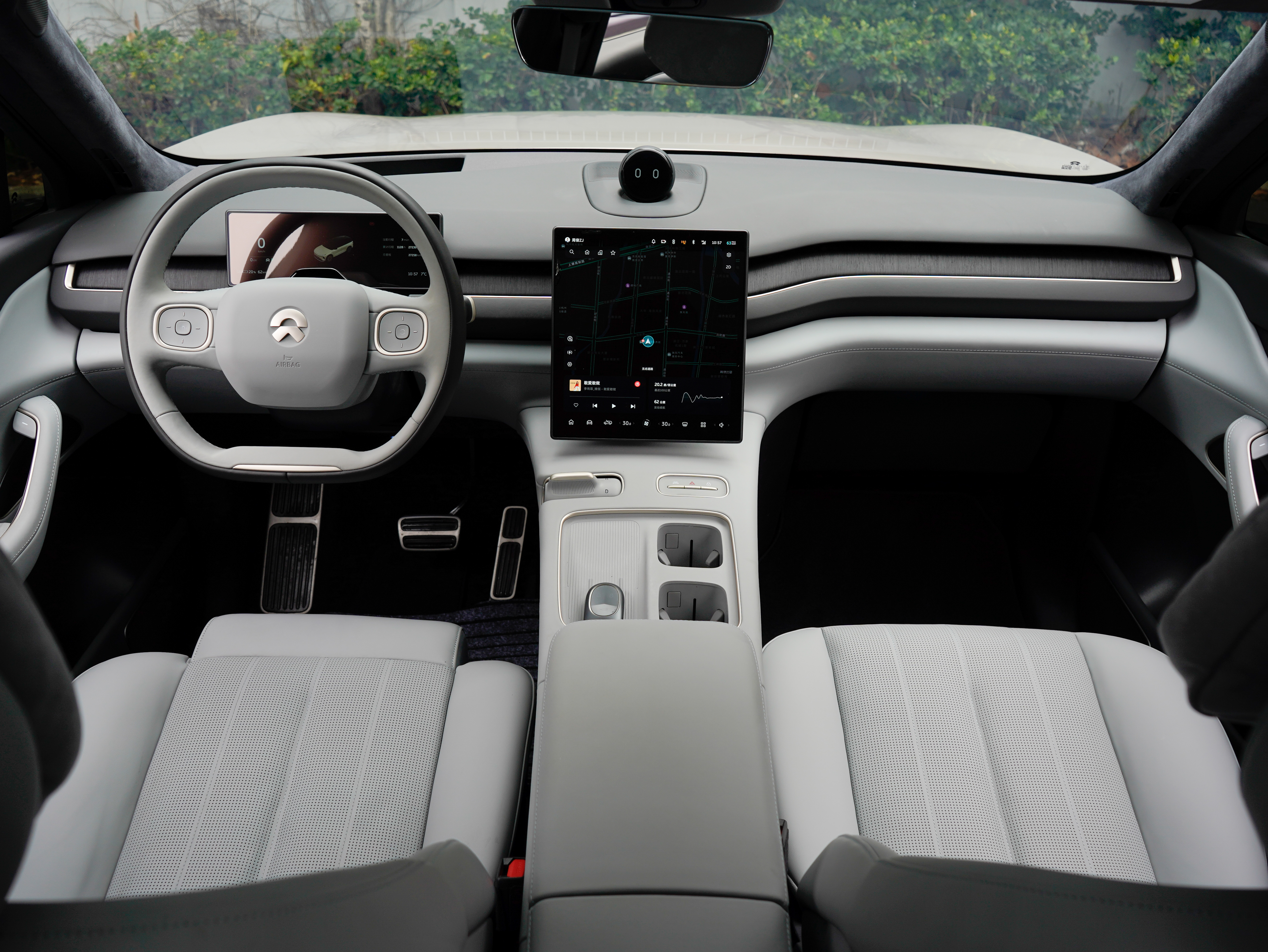 NIO ES8 2024 изображение автомобиля #13