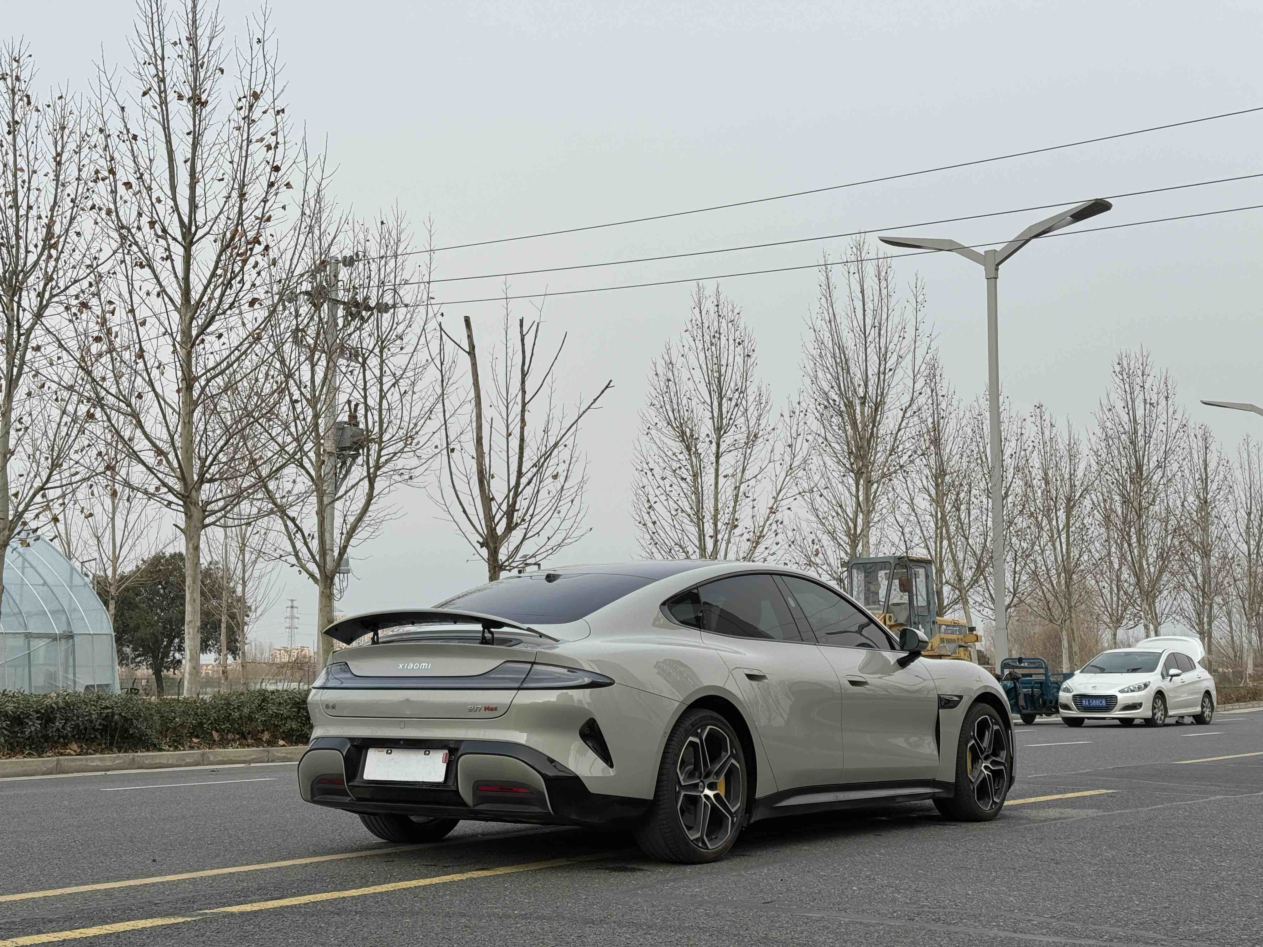 MI SU7 2025 car image #13