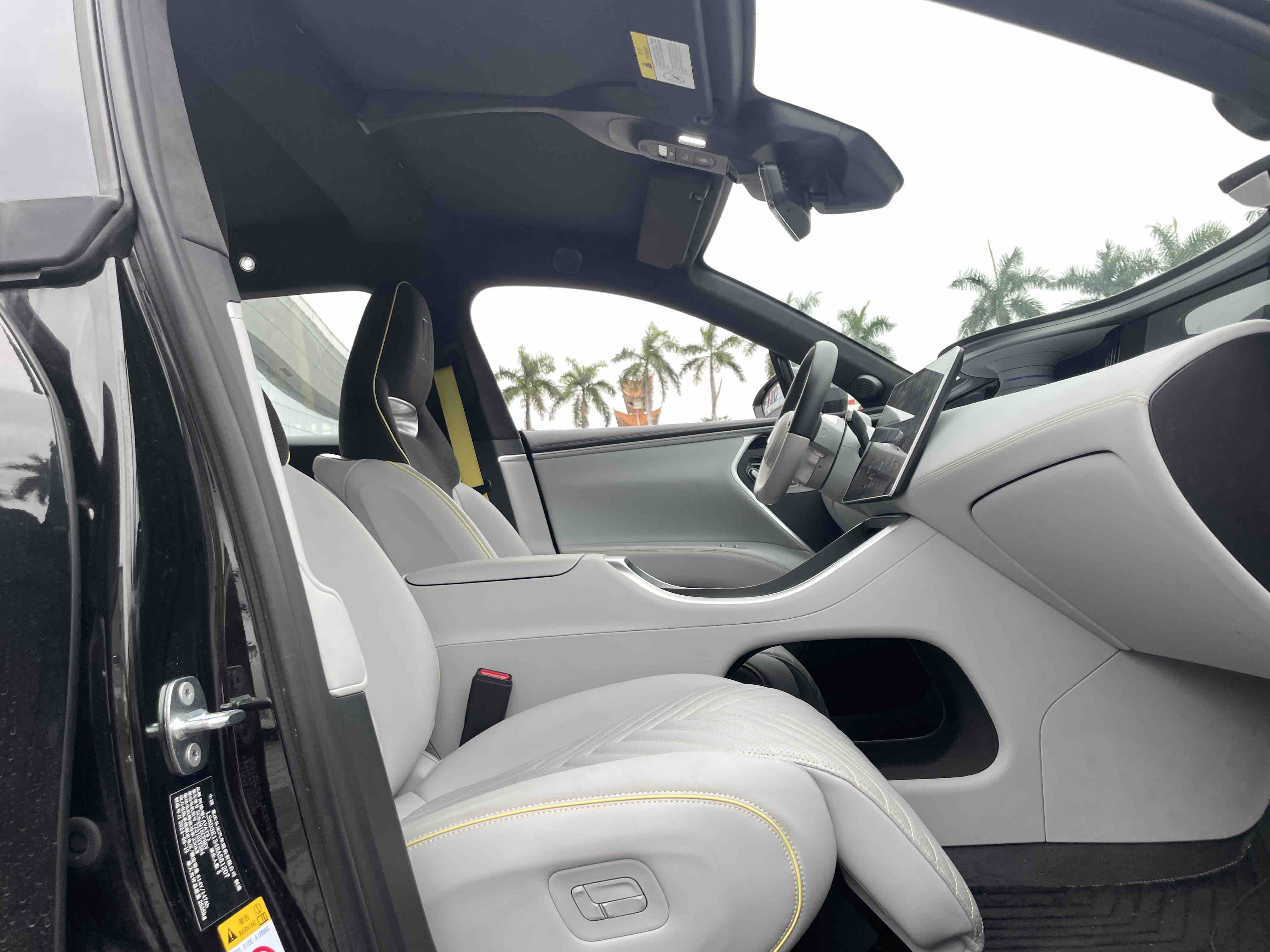 Avatr 11 2024 imagem de carro #13