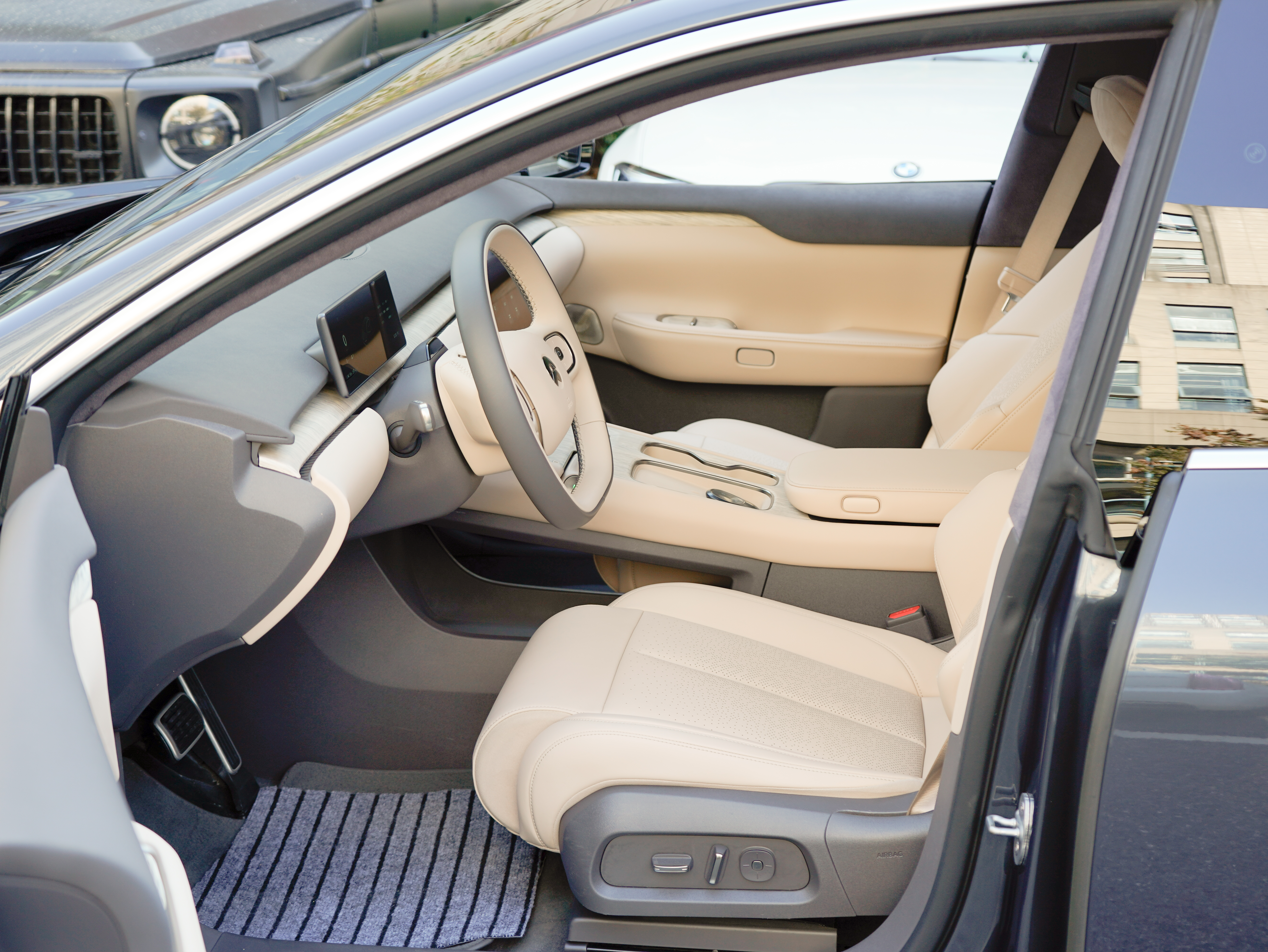 蔚来 蔚来ET7 2024 汽车图片 #13