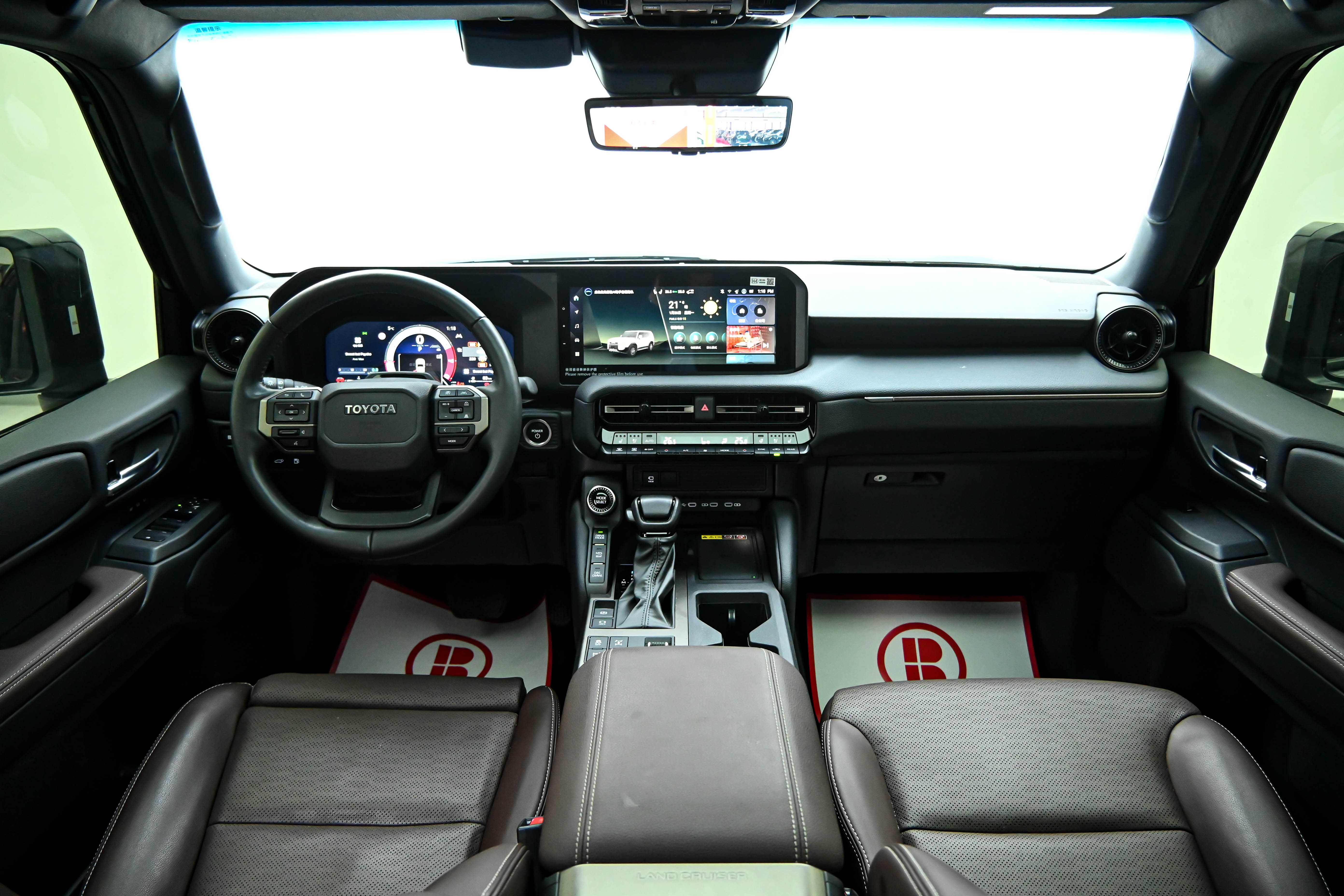 Toyota Land Cruiser Prado 2025 #13 Toyota Land Cruiser Prado 2025 car image #13