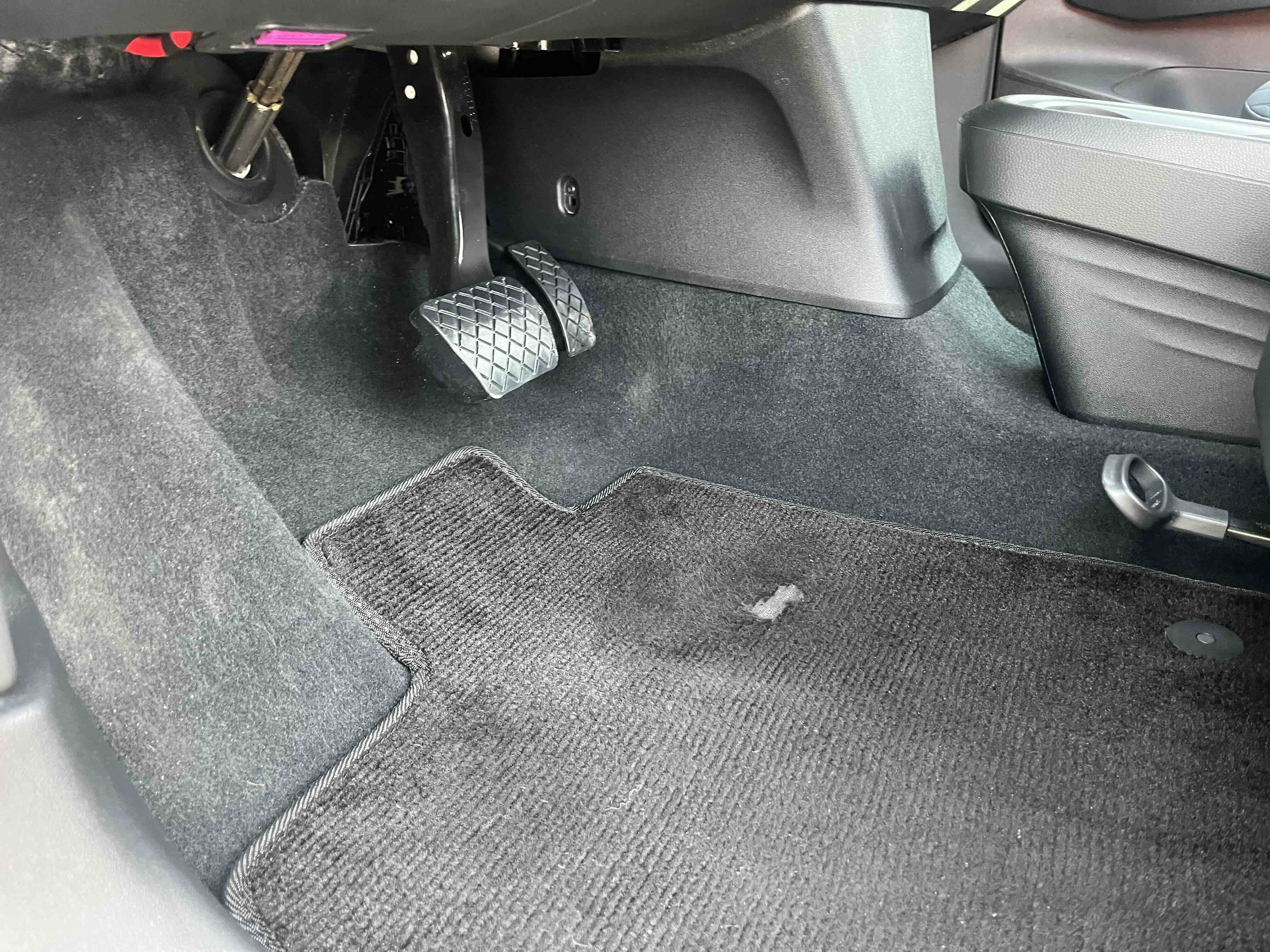 Volkswagen ID.3 2025 immagine di auto #13