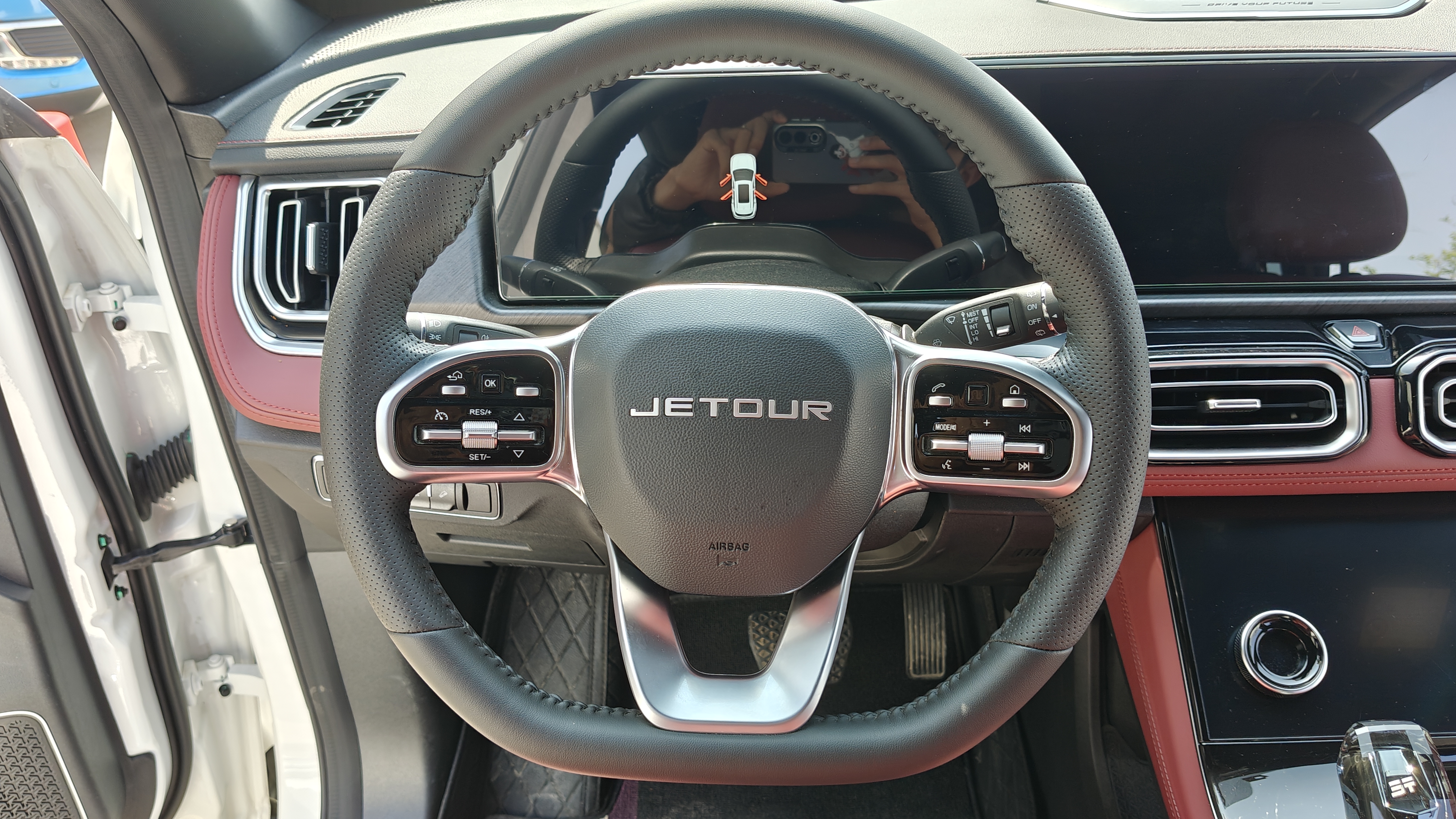 Jetour X70 PLUS 2025 #13 Jetour X70 PLUS 2025 car image #13