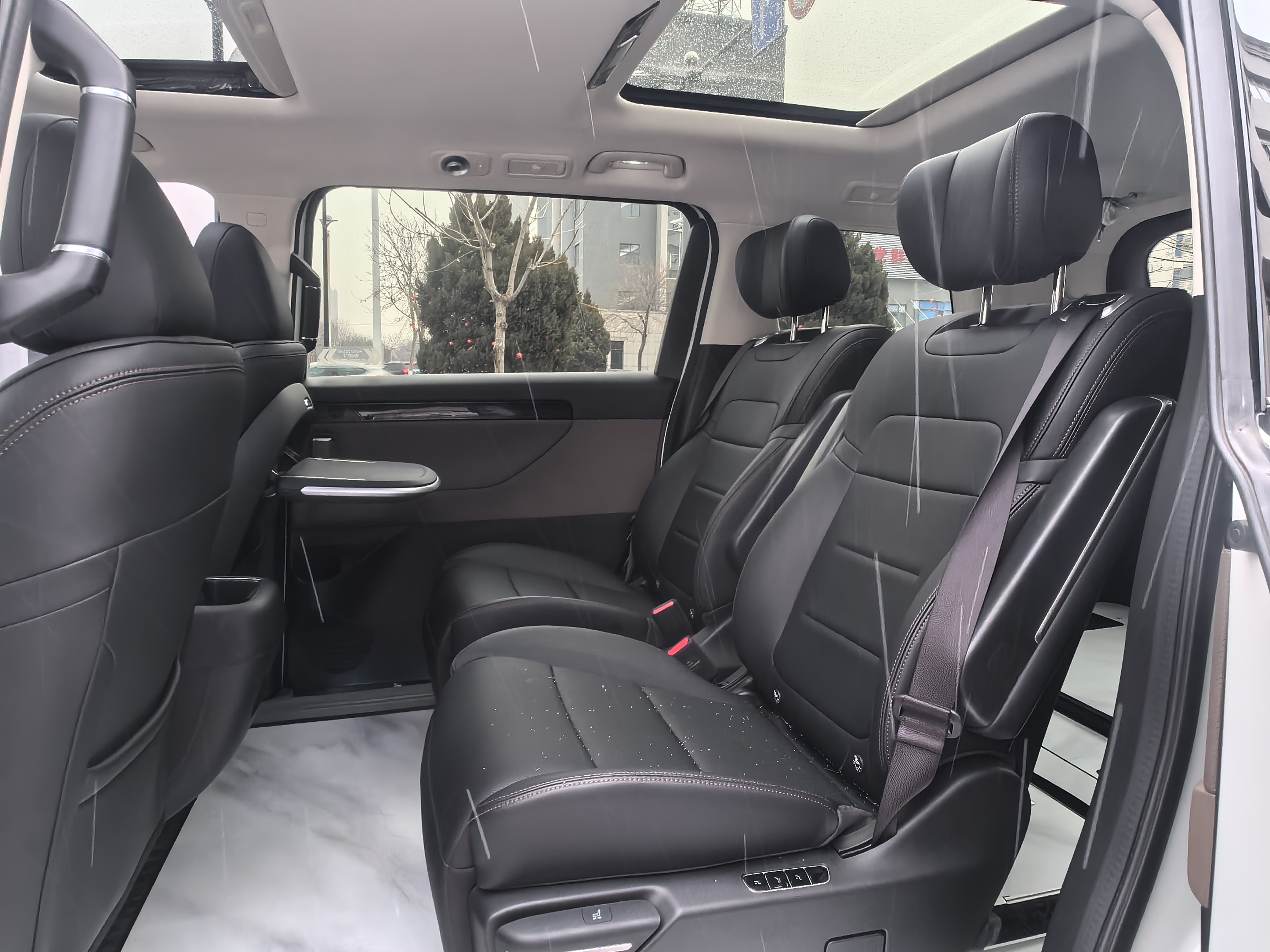 GAC Trumpchi E8 2025 imagem de carro #13