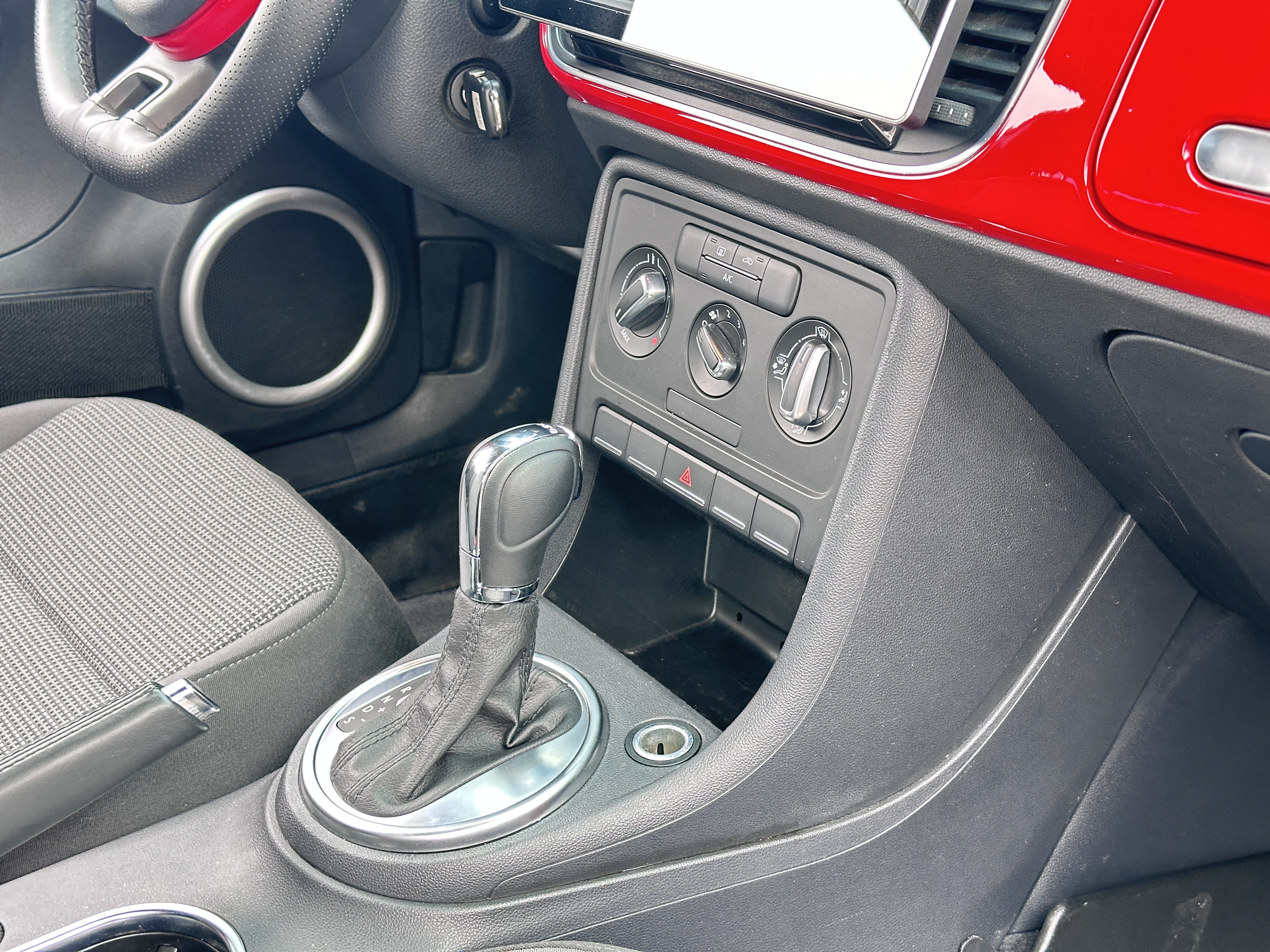 Volkswagen Beetle 2014 immagine di auto #13