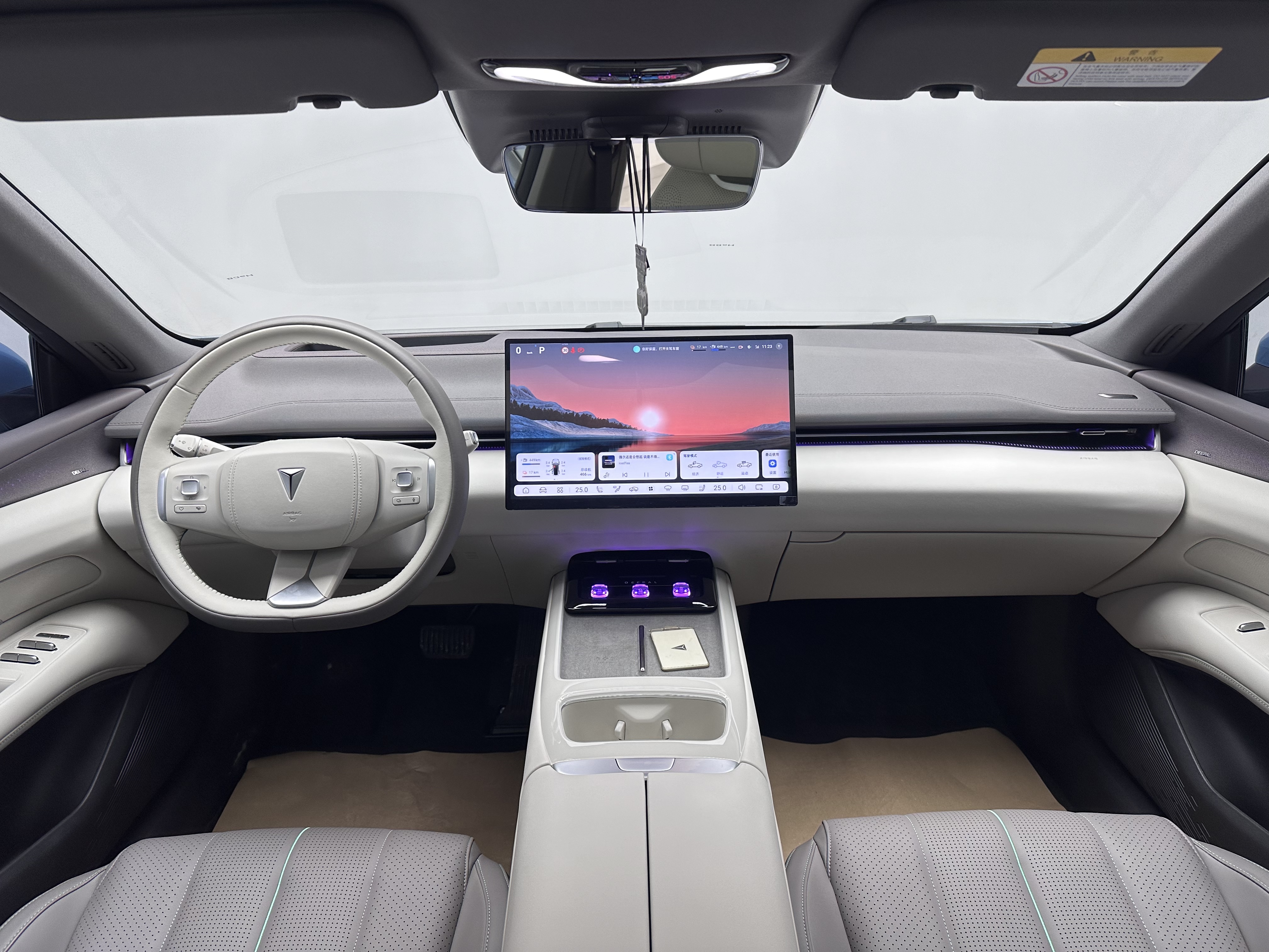 Deepal L07 2024 car image #13