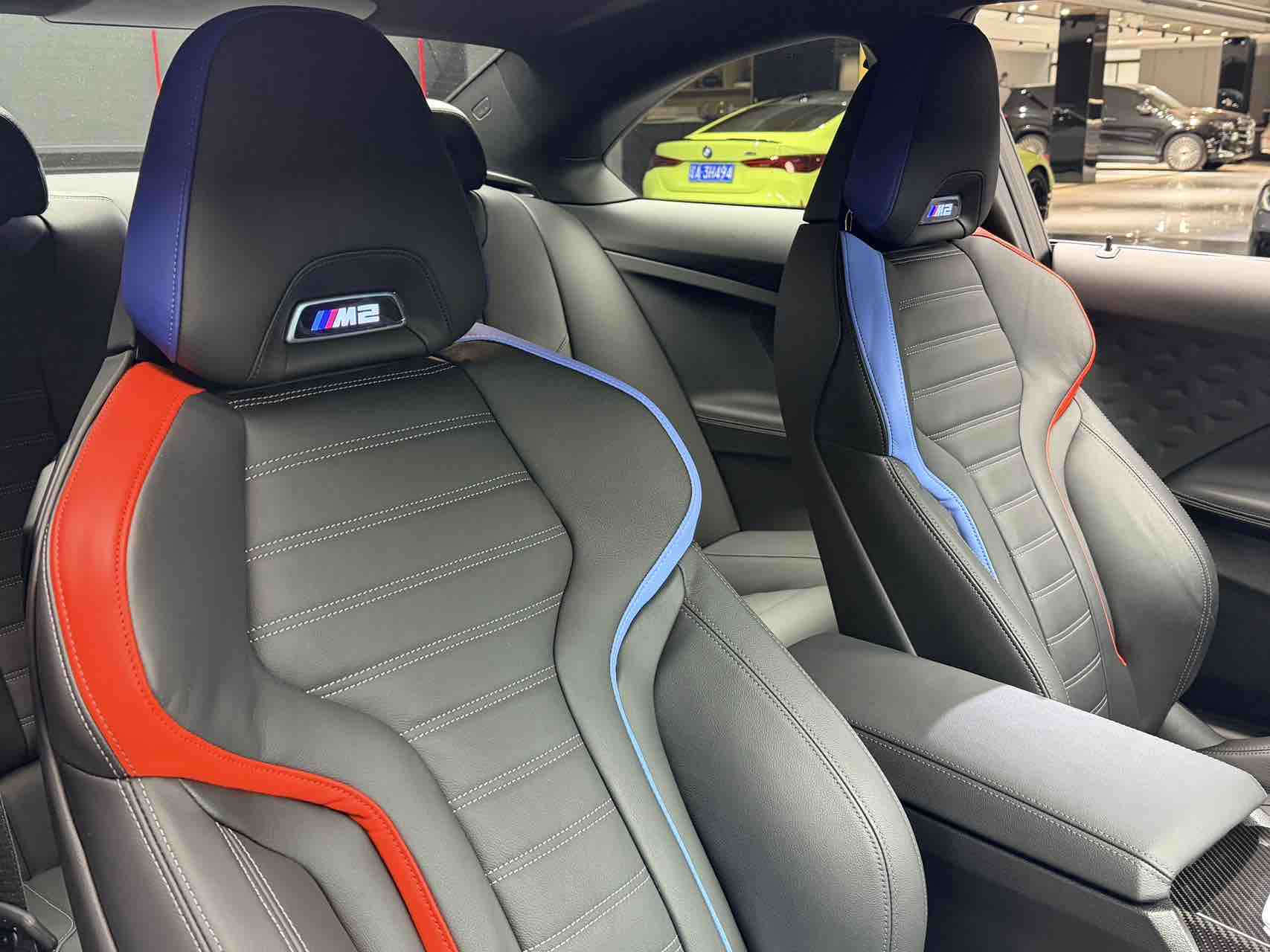 BMW M2 2025 car image #13