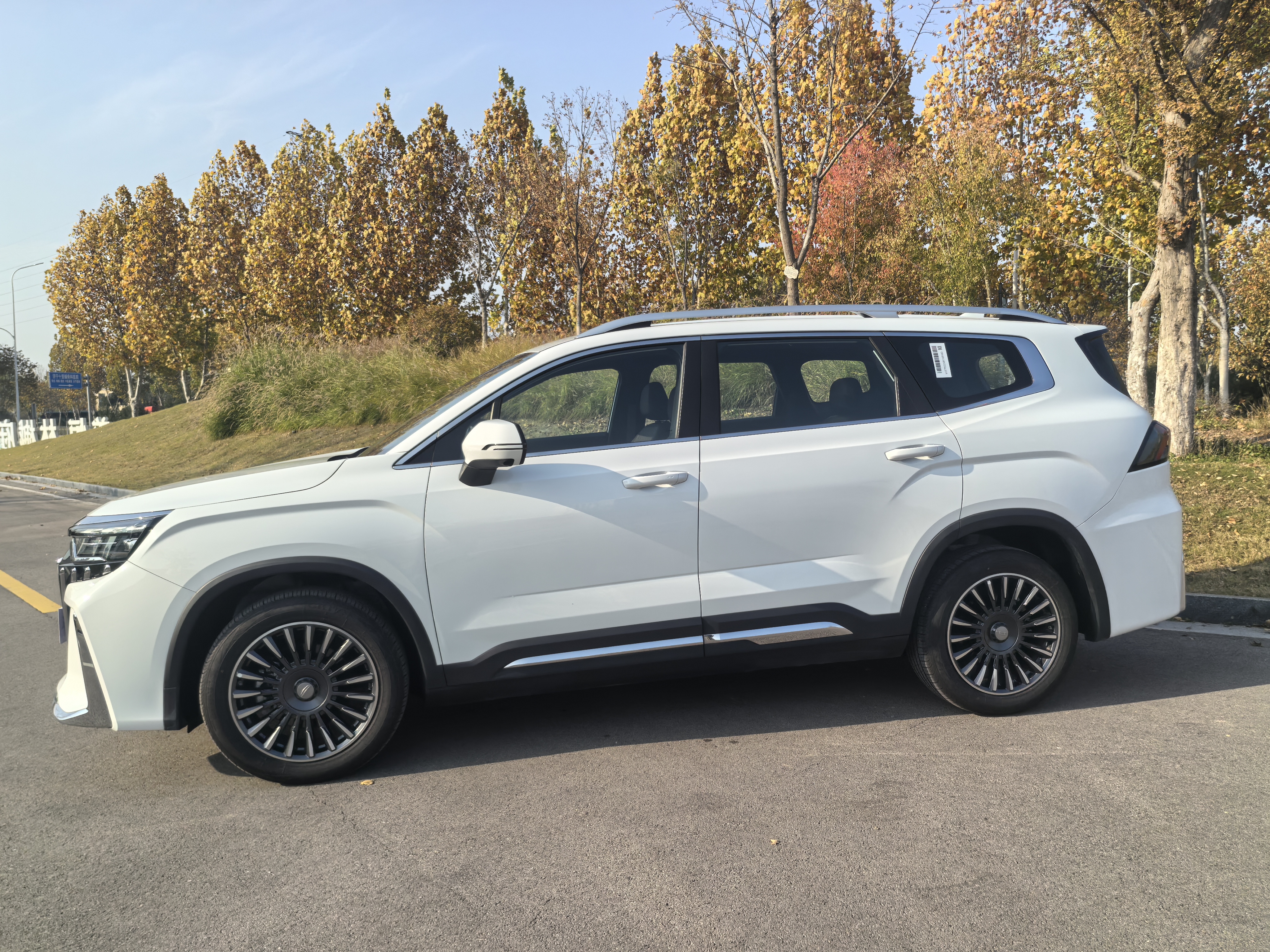 GEELY Okavango L 2024 immagine di auto #13