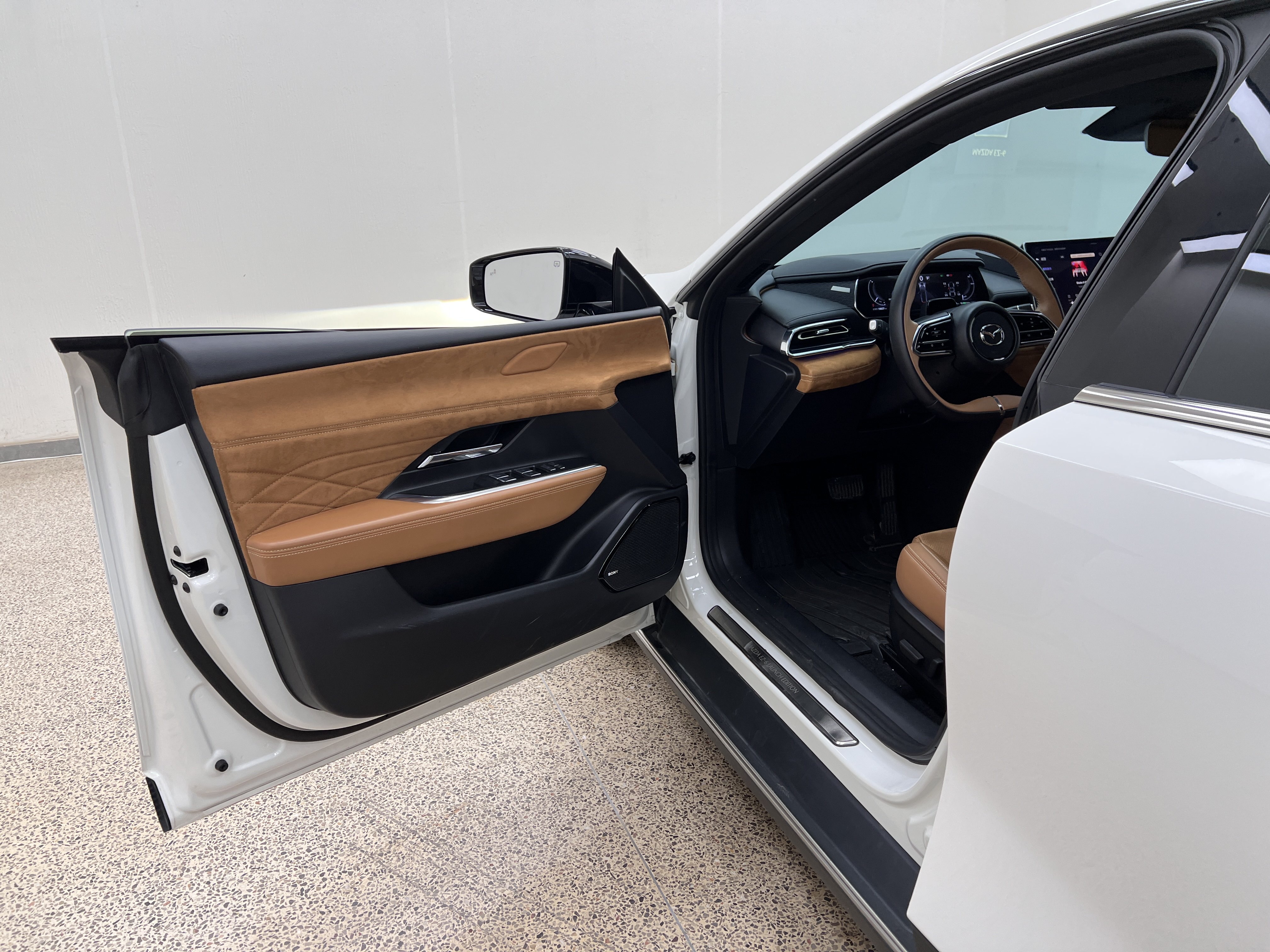 马自达 马自达EZ-6 2024 汽车图片 #13