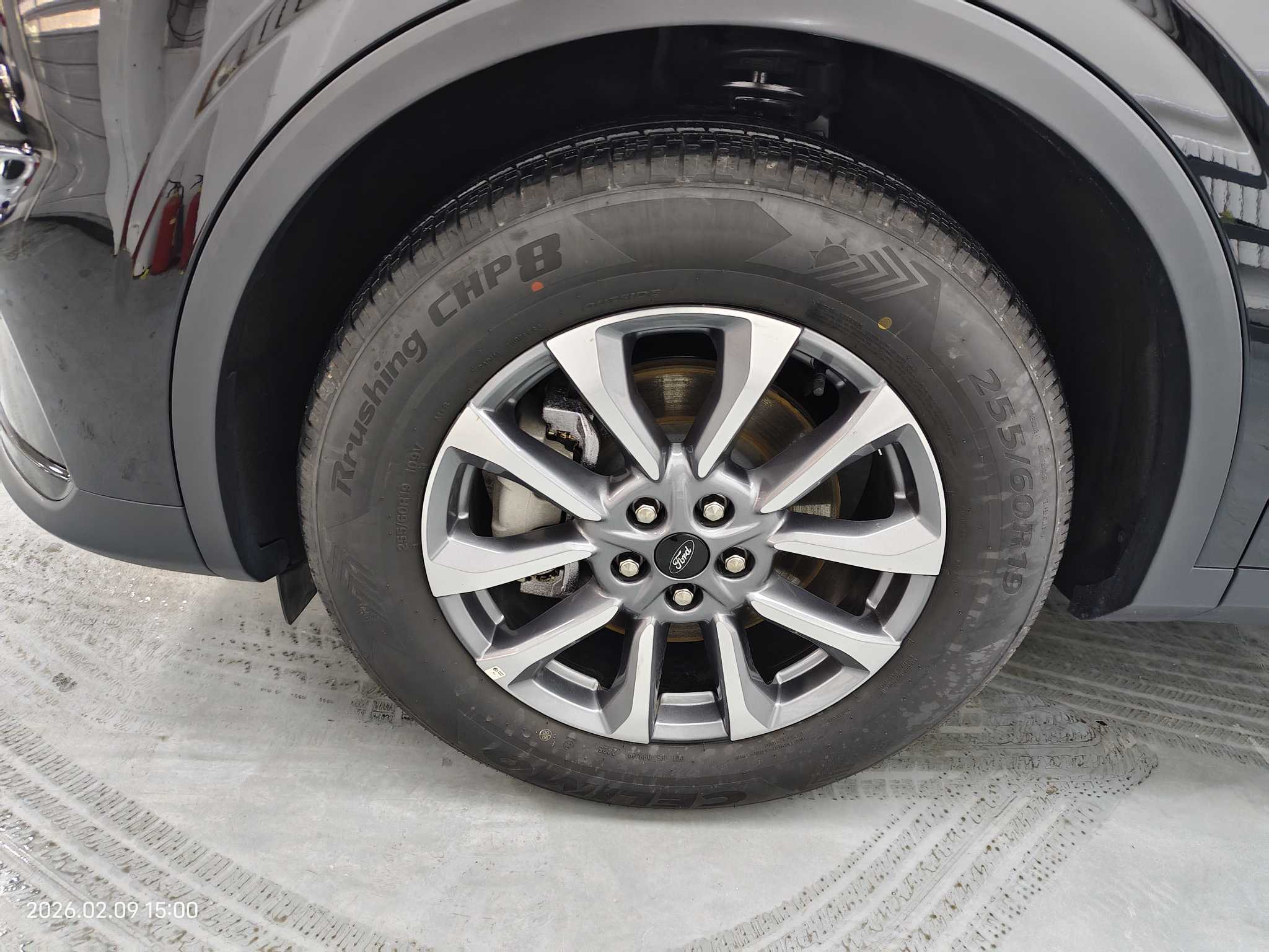 Ford Edge 2025 immagine di auto #13