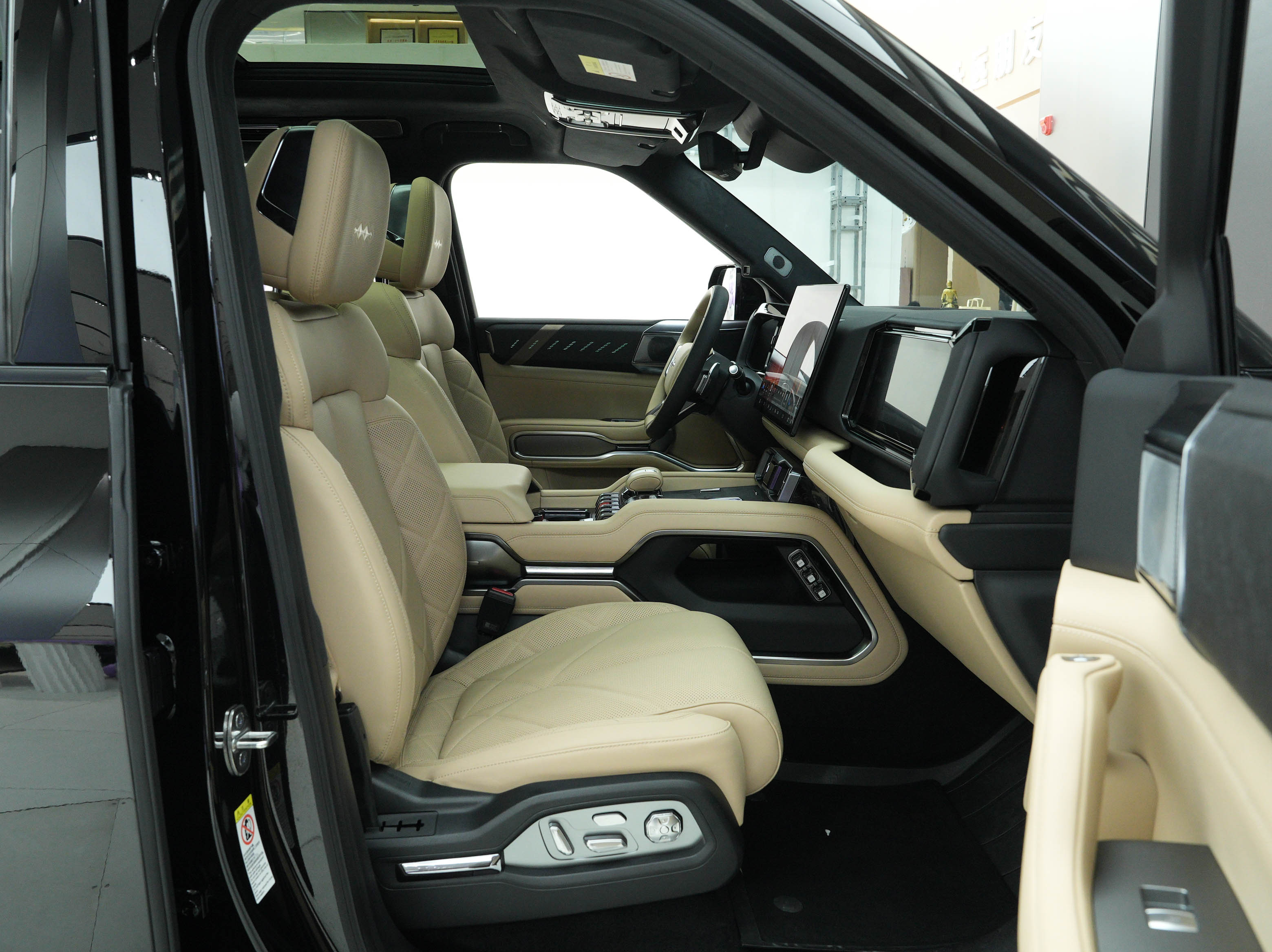 FangChengBao Leopard 8 2025 imagem de carro #13