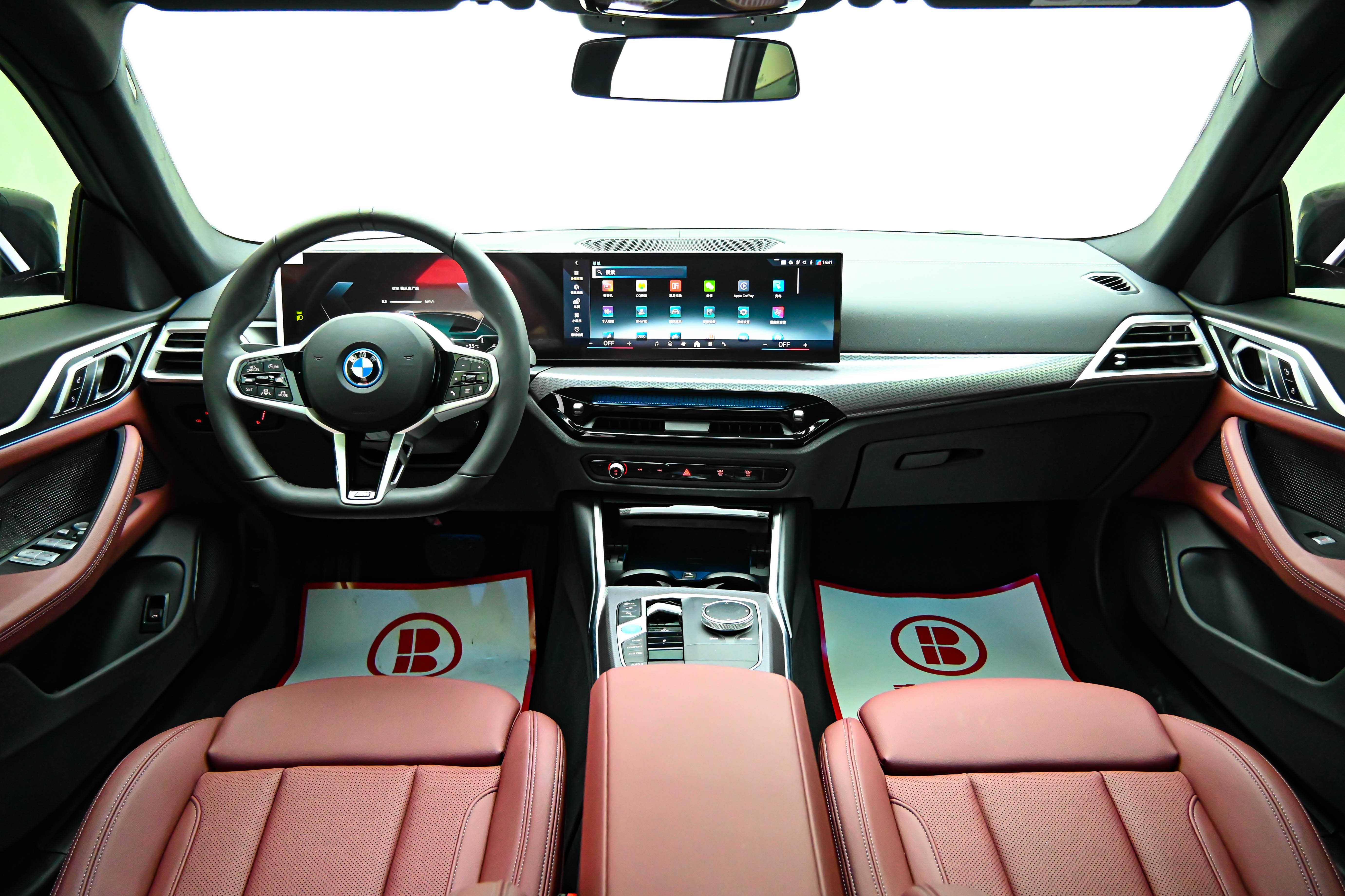 BMW i4 2025 car image #13