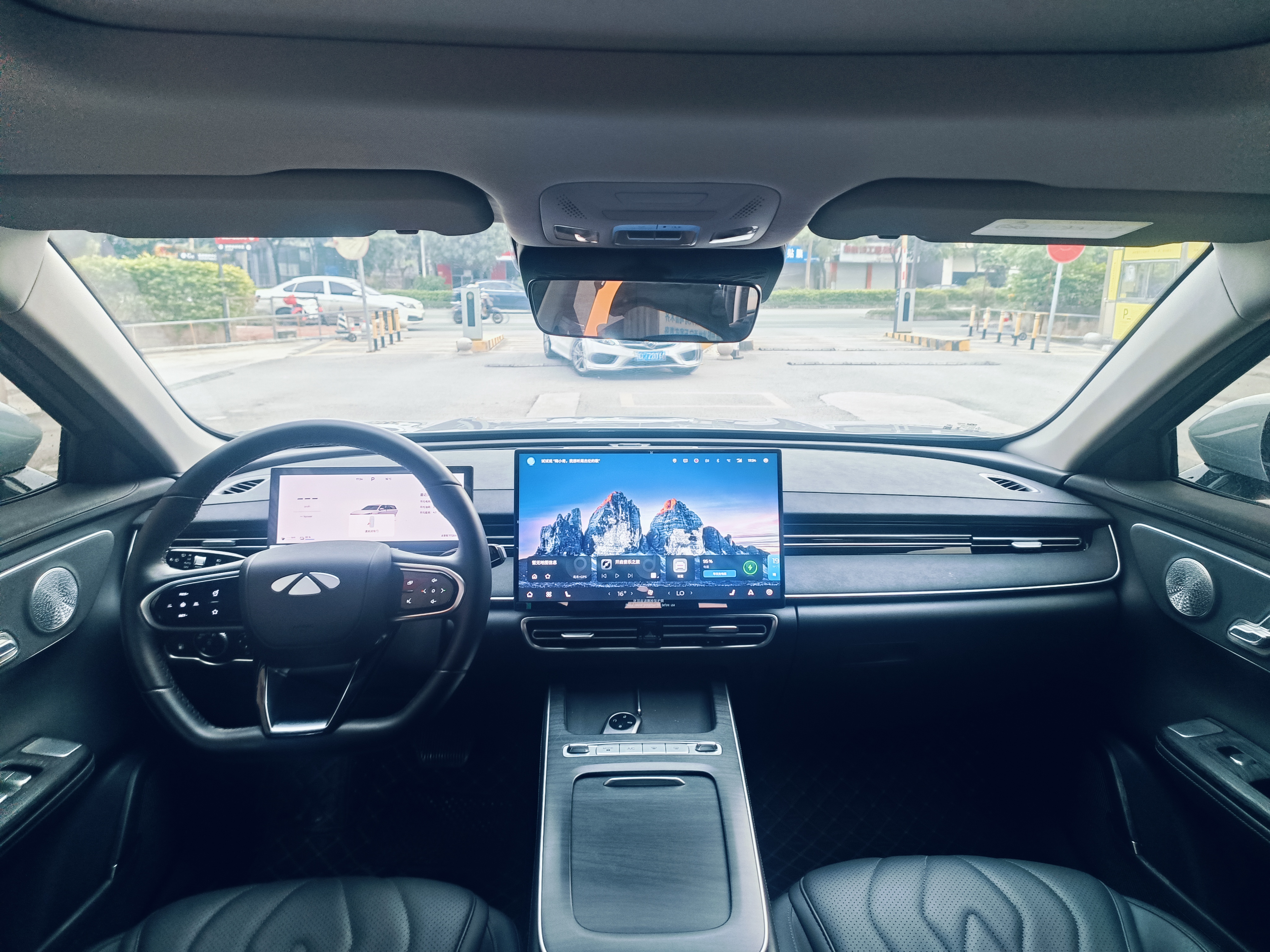 Chery 2024 car image #13