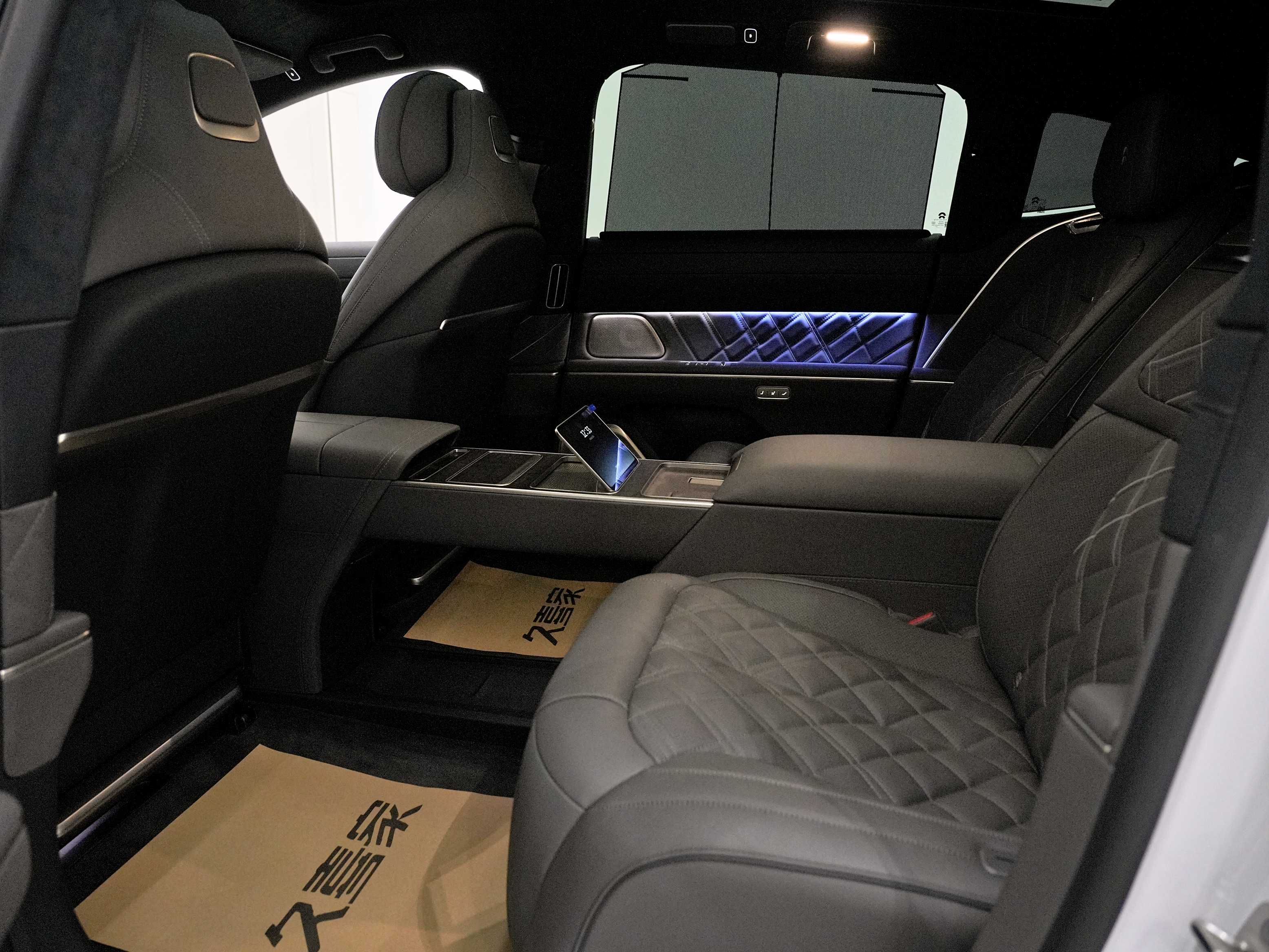 NIO ET9 2025 изображение автомобиля #13