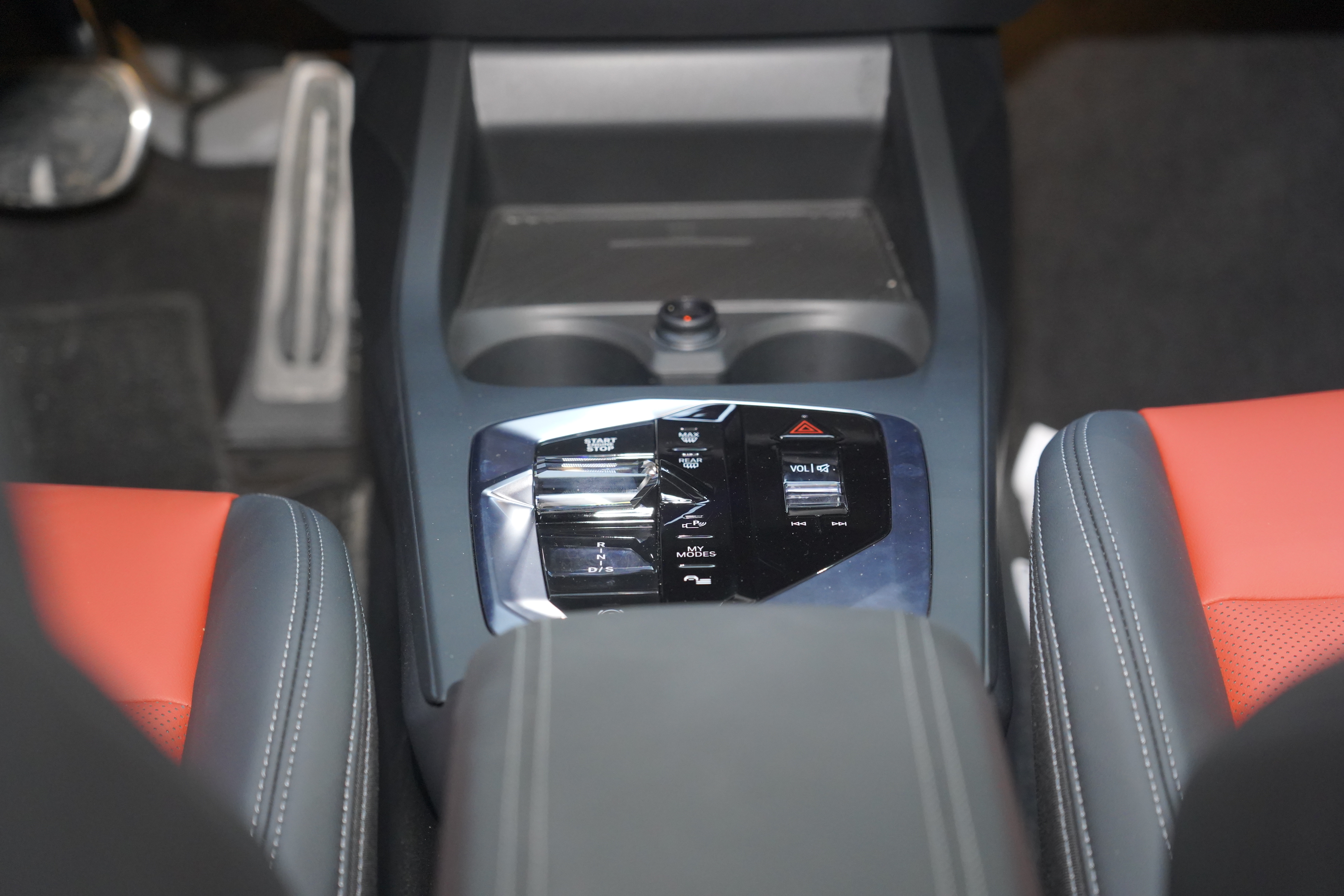 宝马 宝马M235L 2025 汽车图片 #13