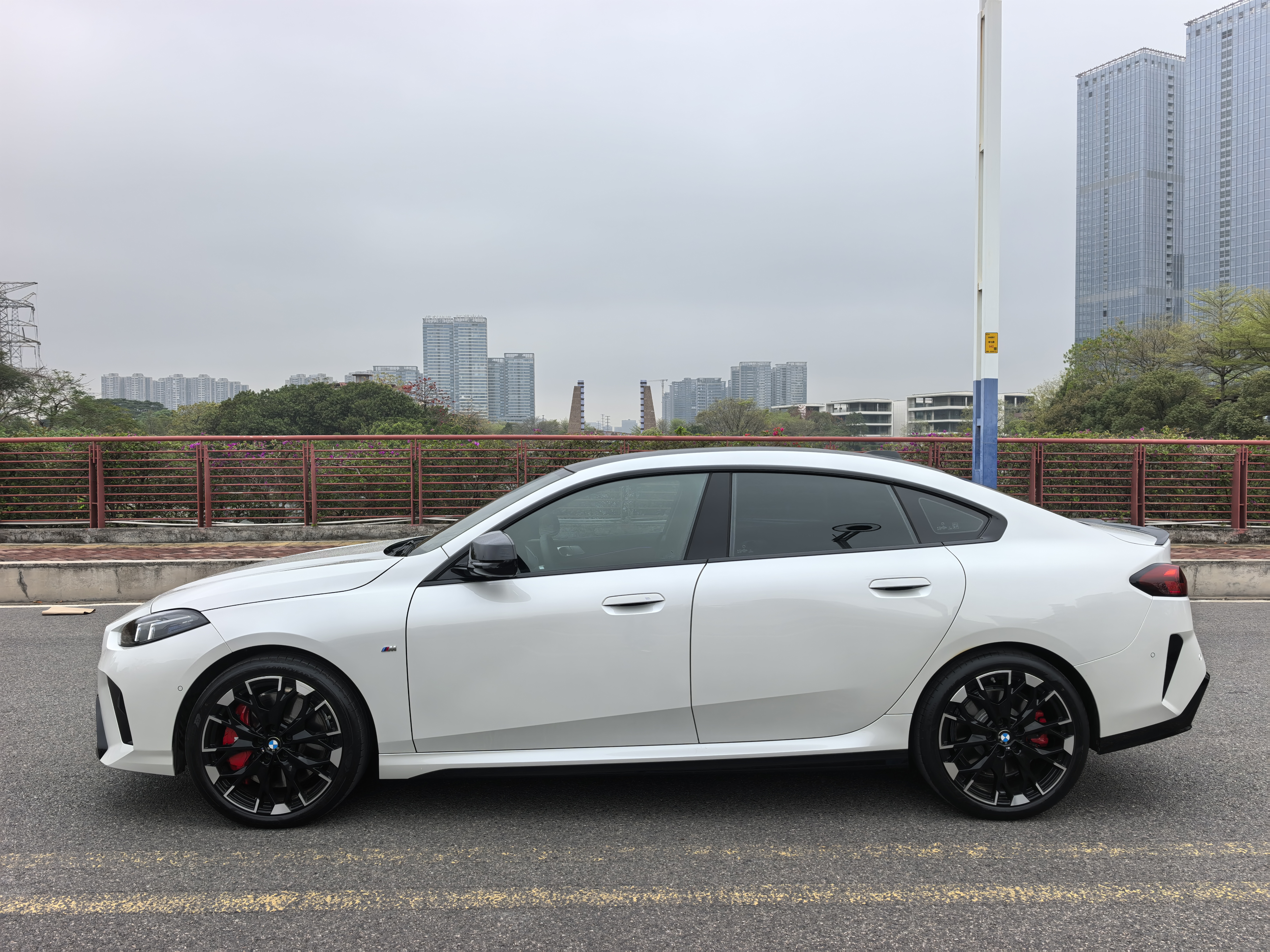 BMW M235L 2025 صورة سيارة #13