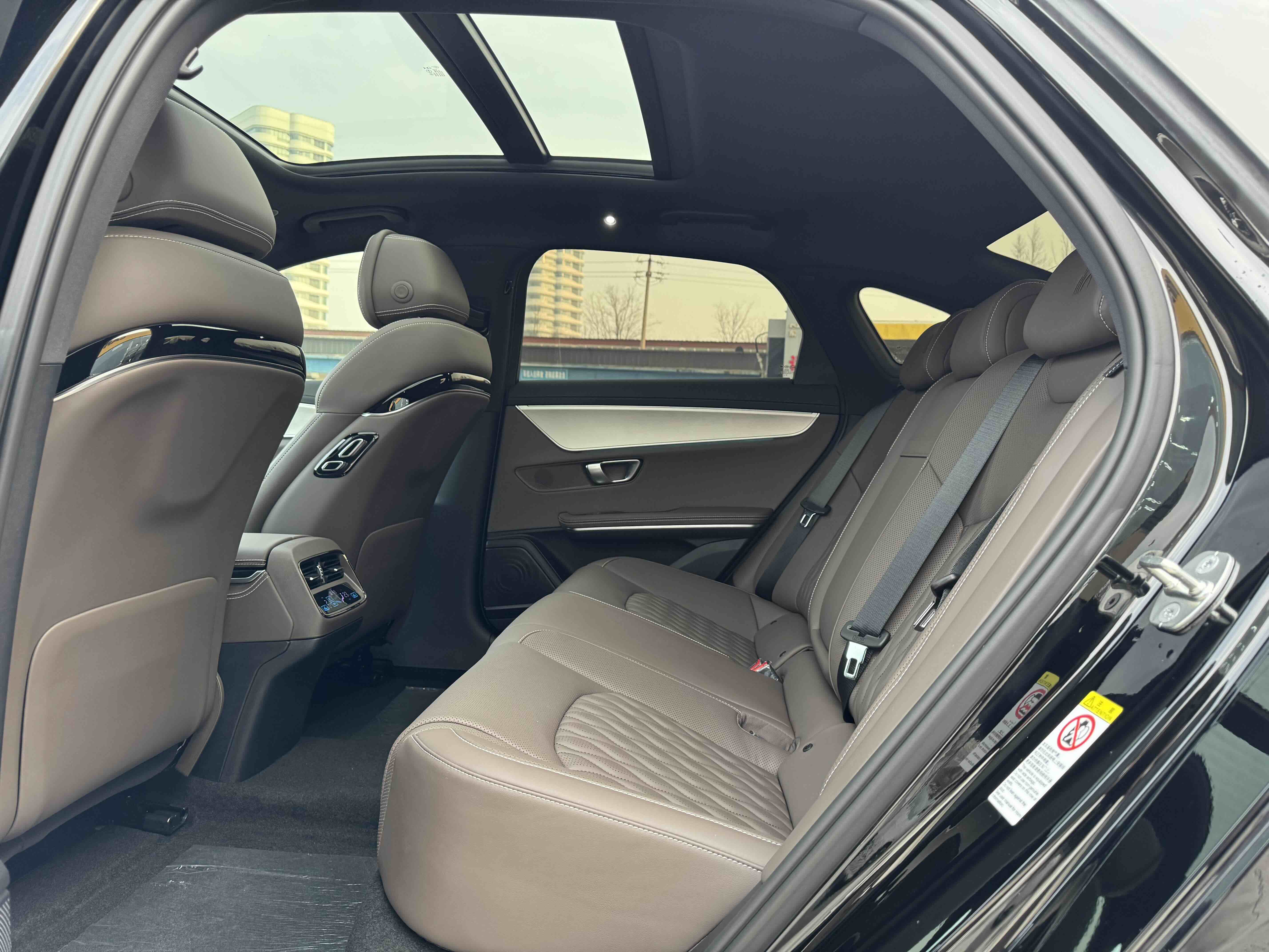 BYD Han 2026 #13 BYD Han 2026 صورة سيارة #13