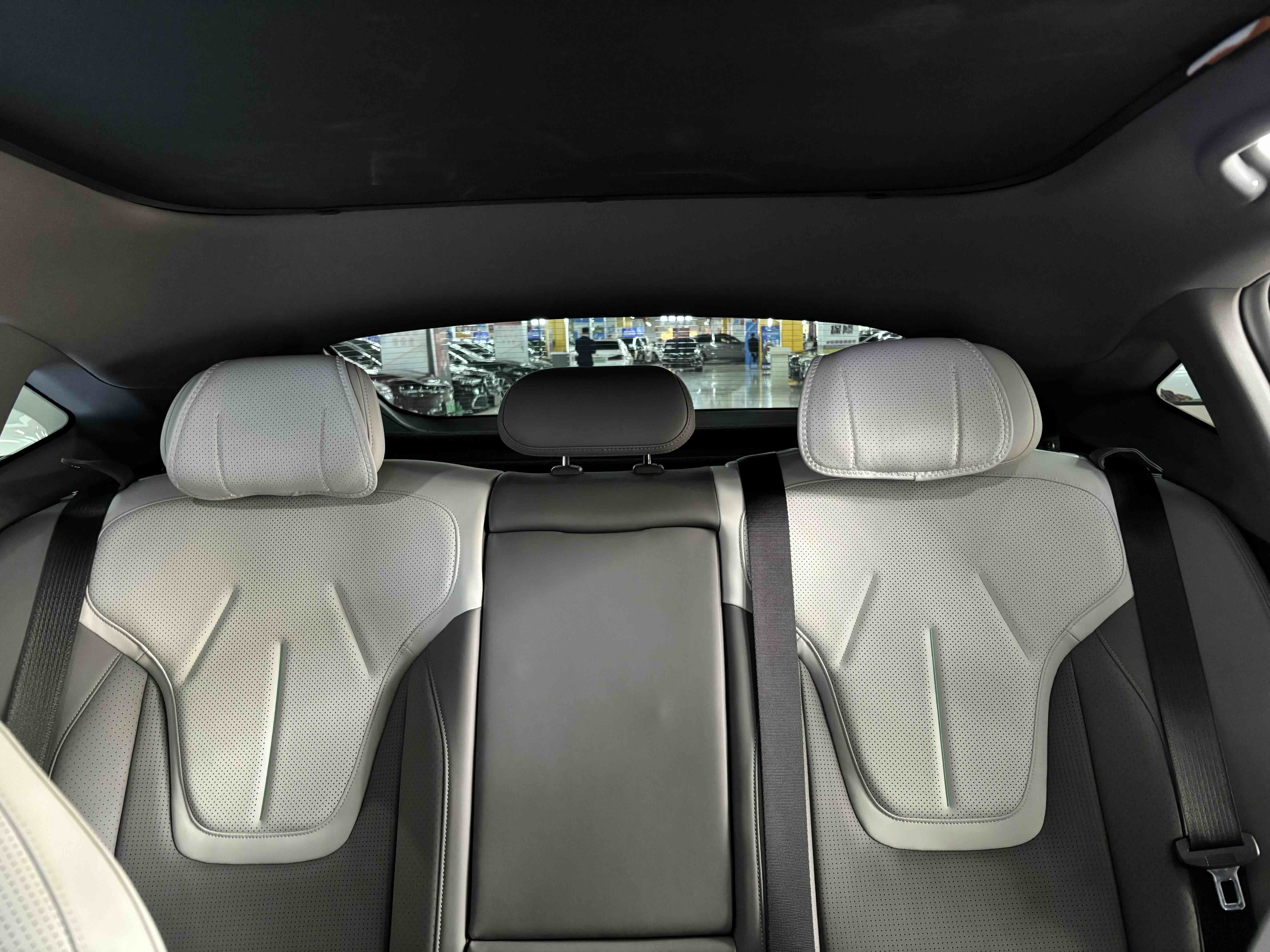 Deepal L07 2025 imagem de carro #13